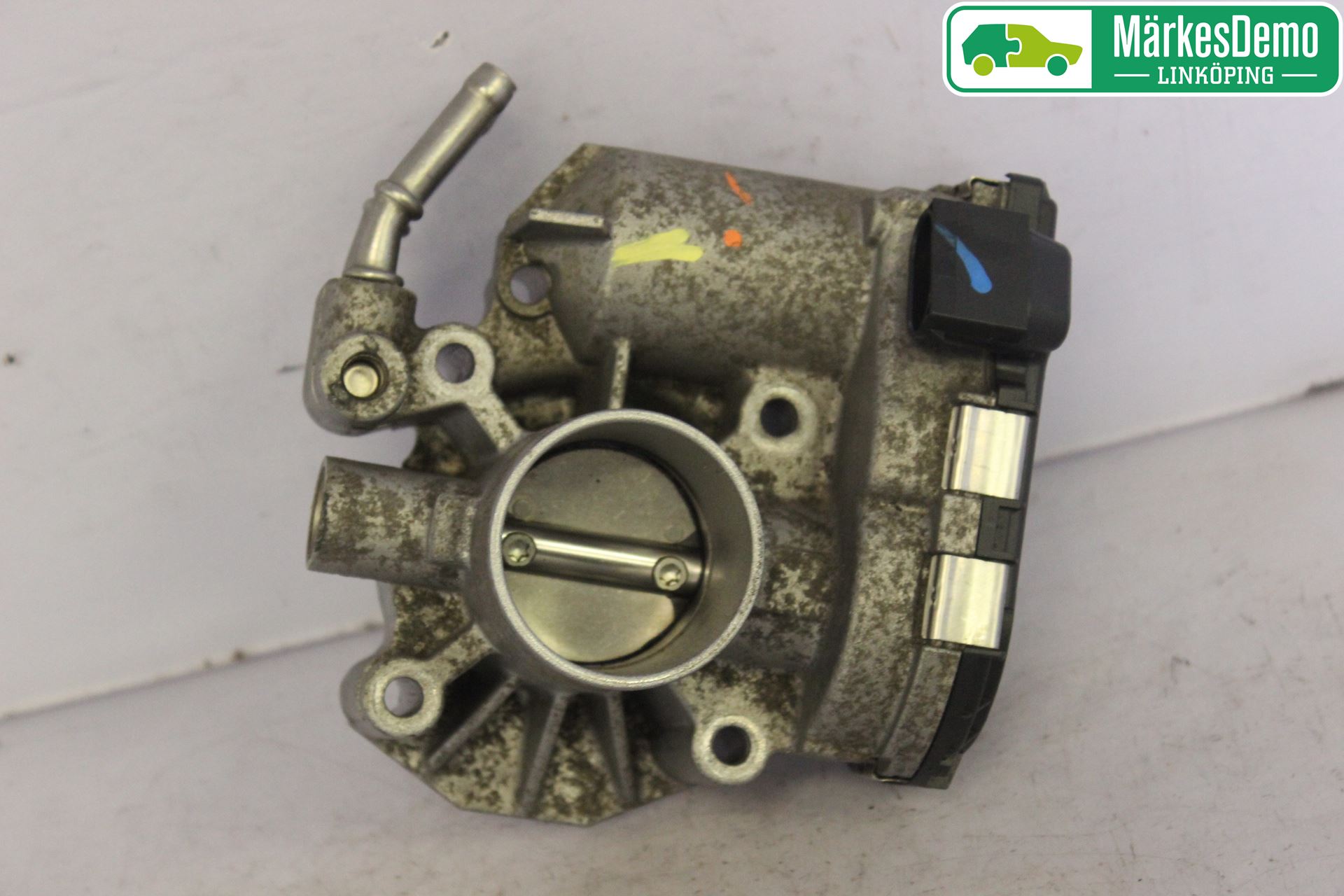 Toyota AYGO 06-14 Injspjällhus