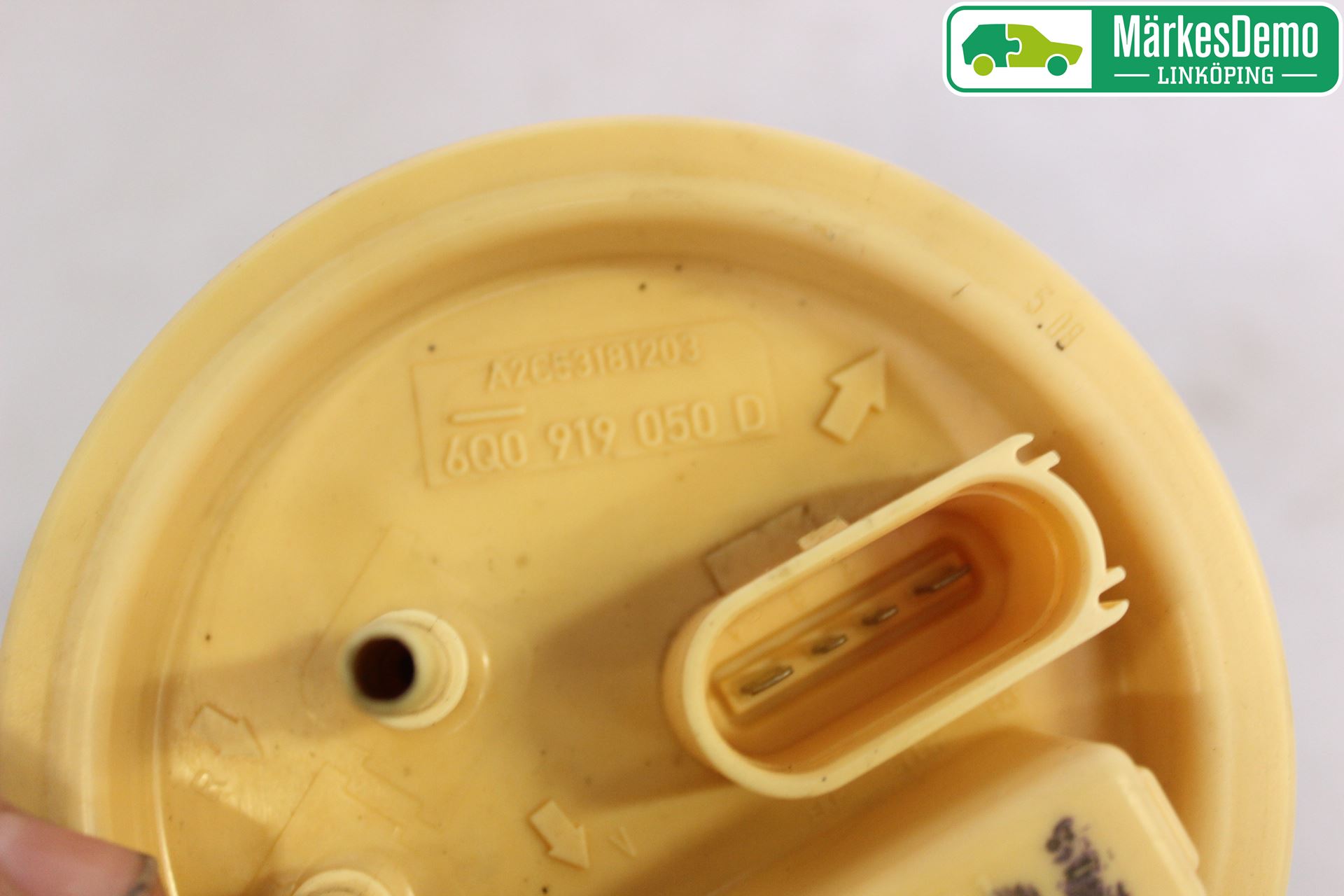 Volkswagen VW POLO 05-09 Bränslepump El