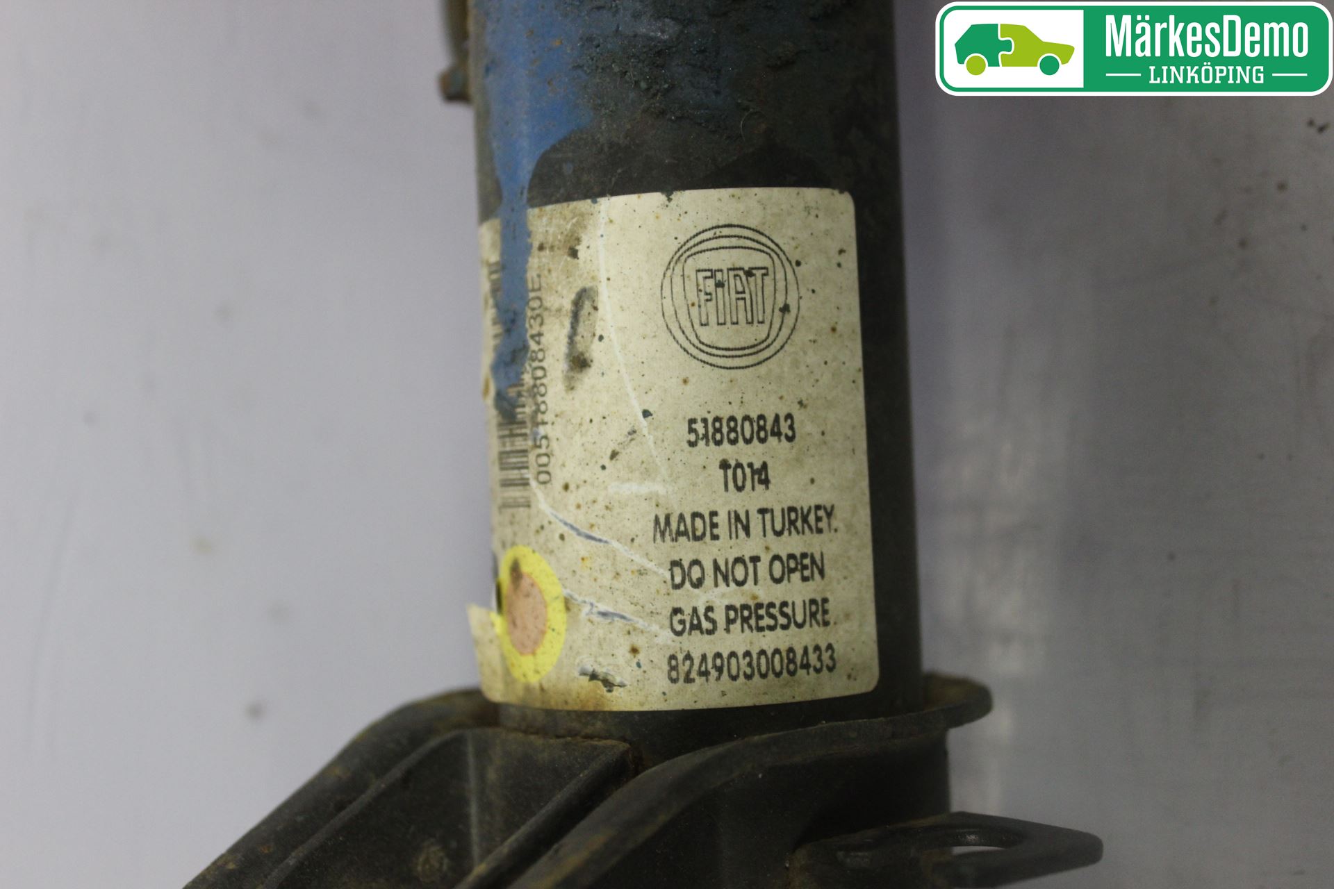 Fiat DOBLO CARGO Fjäderben Fram Höger