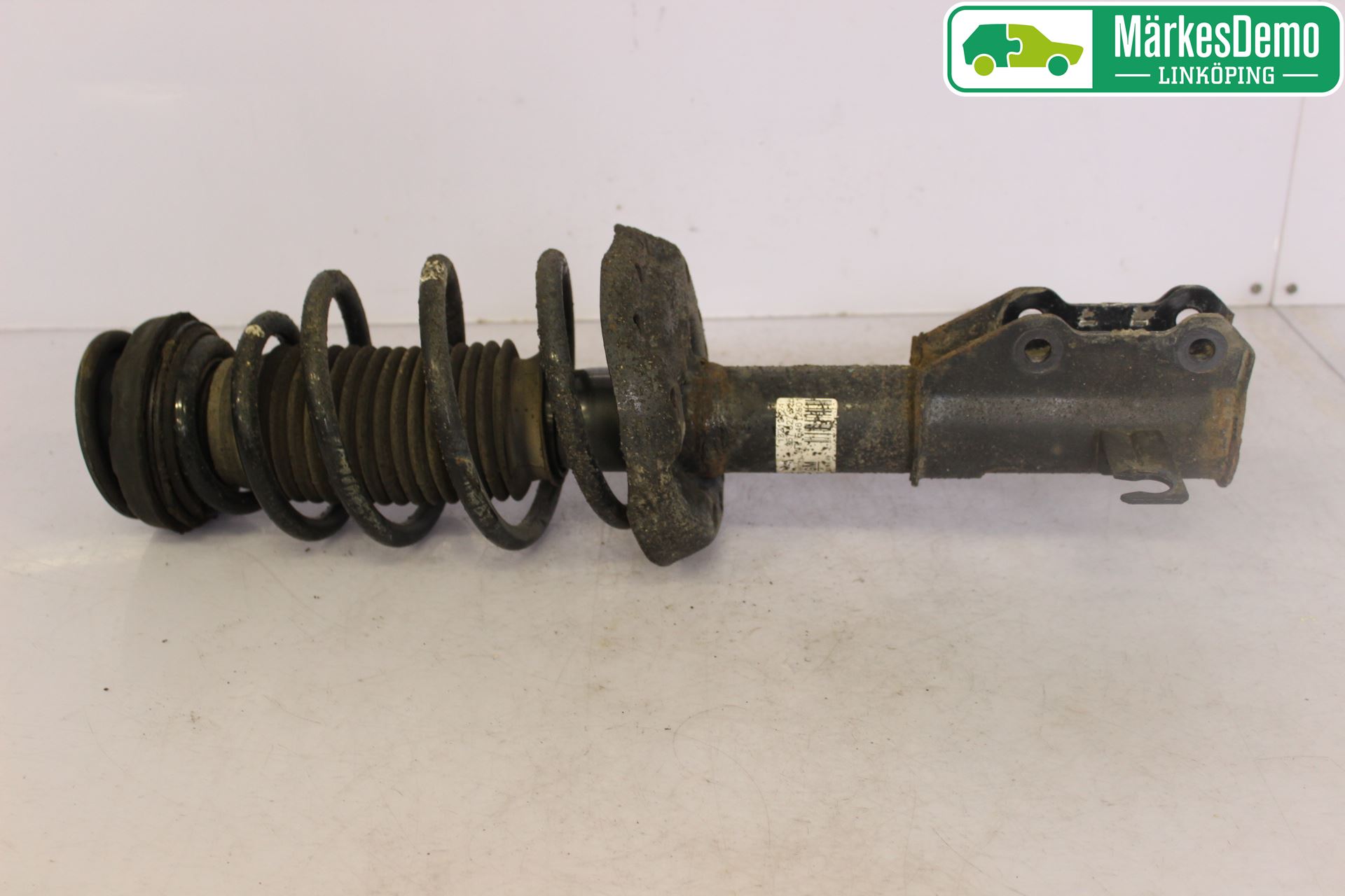 Opel INSIGNIA 09-16 Fjäderben Fram Vänster