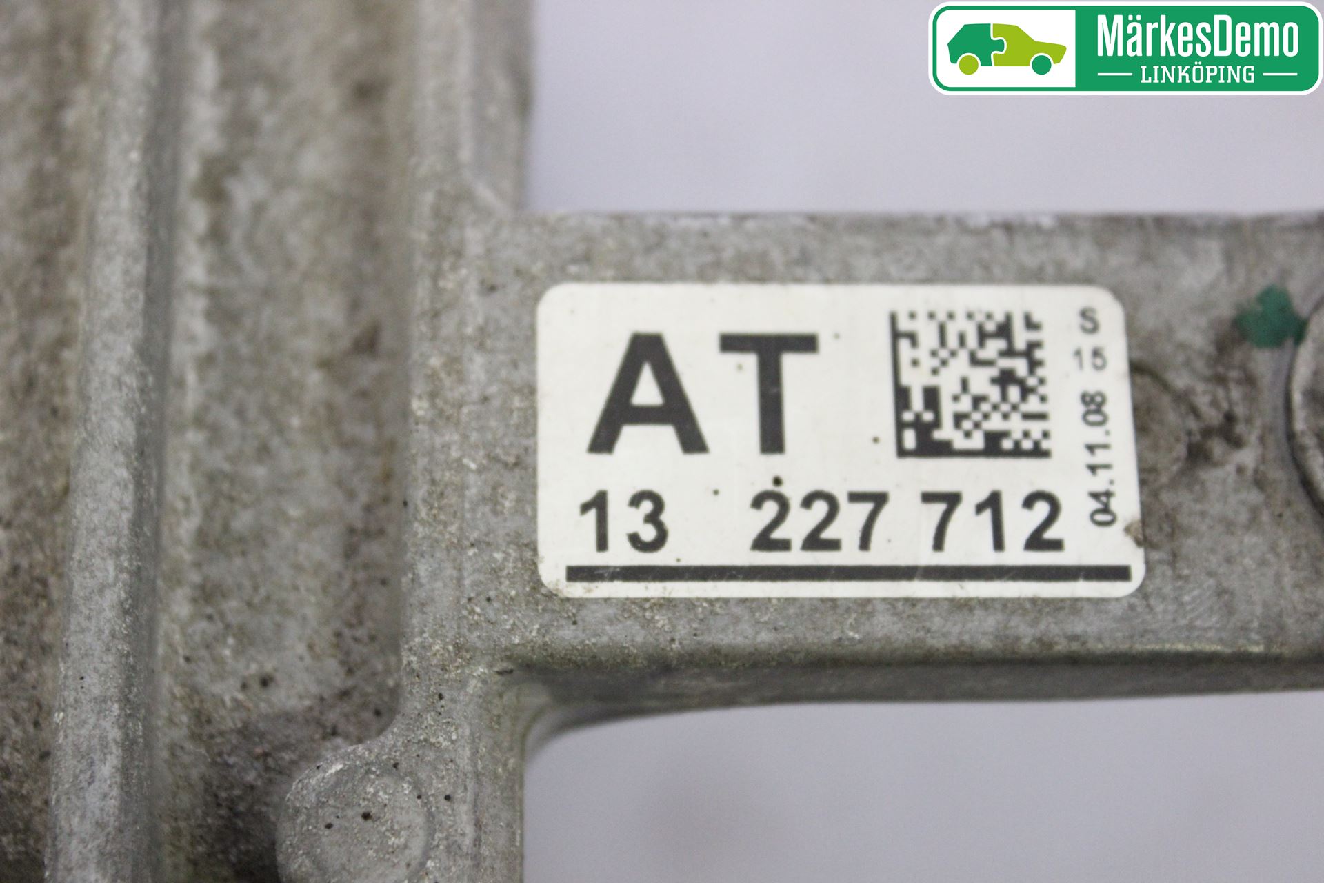 Opel INSIGNIA 09-16 Motorfäste