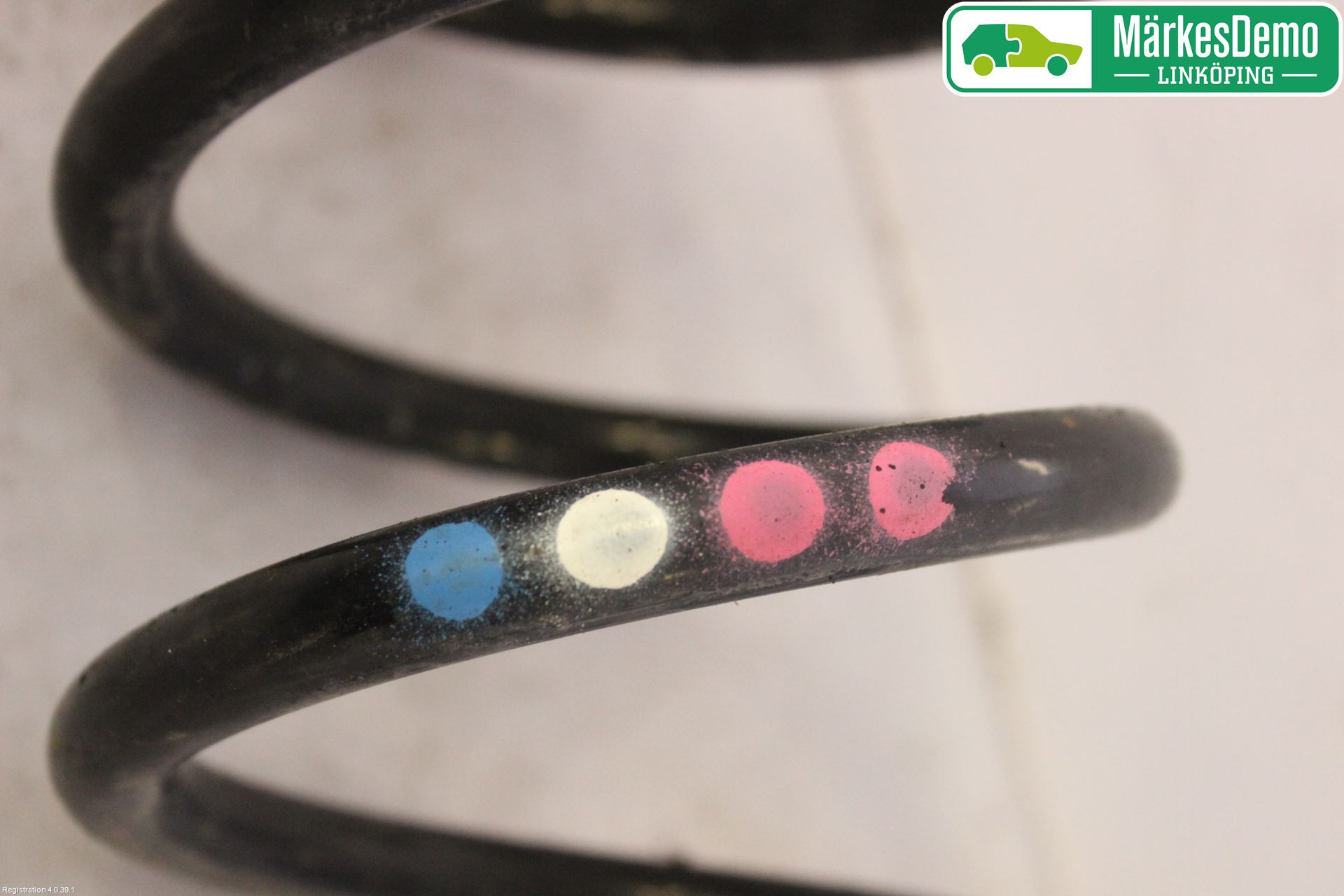 Audi Q5 09-16 Fjäder Bak