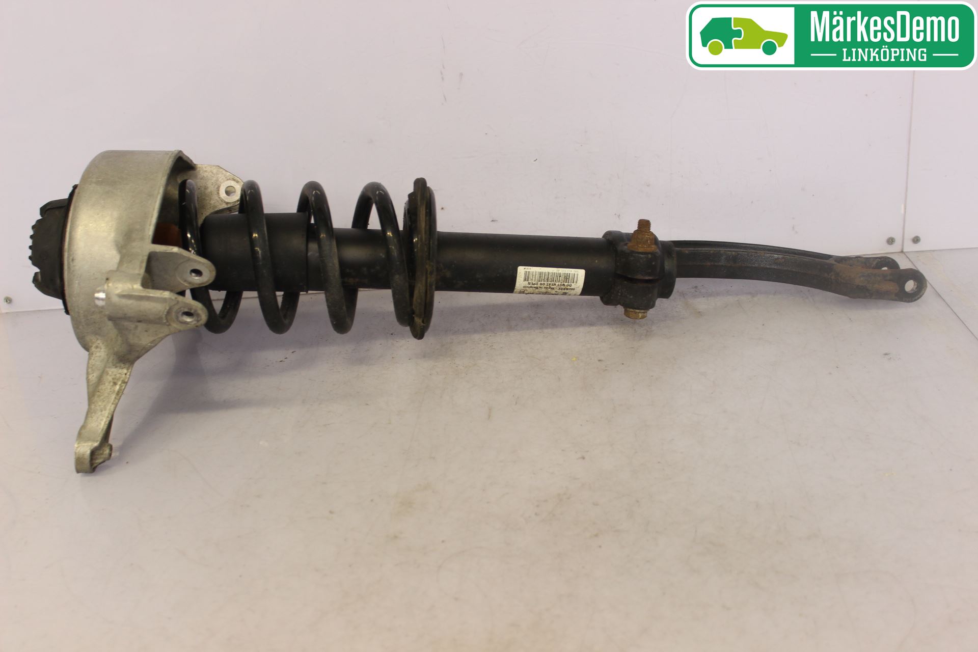 Audi Q5 09-16 Fjäderben Fram Vänster