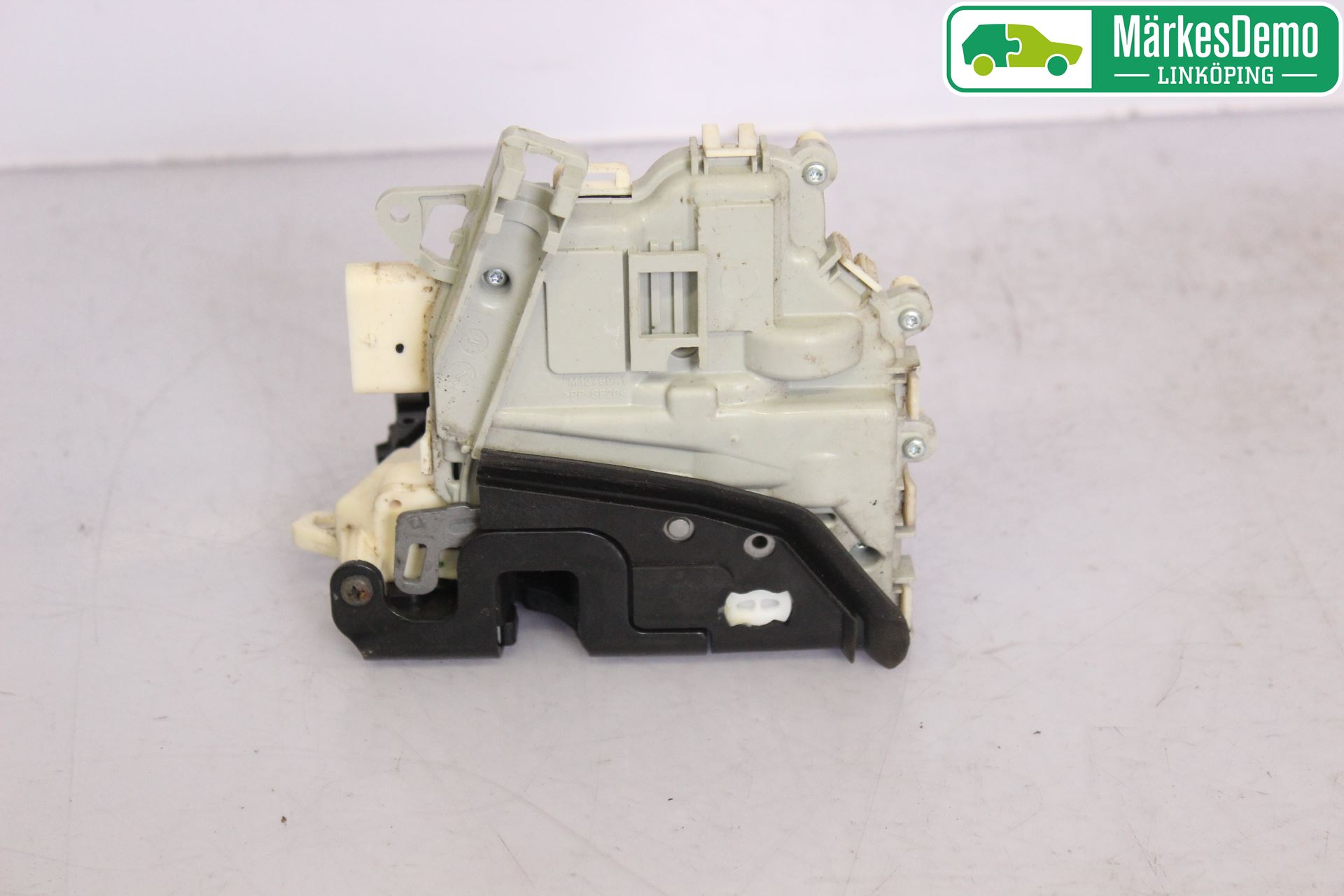 Audi Q5 09-16 Låskista-Dörrlås