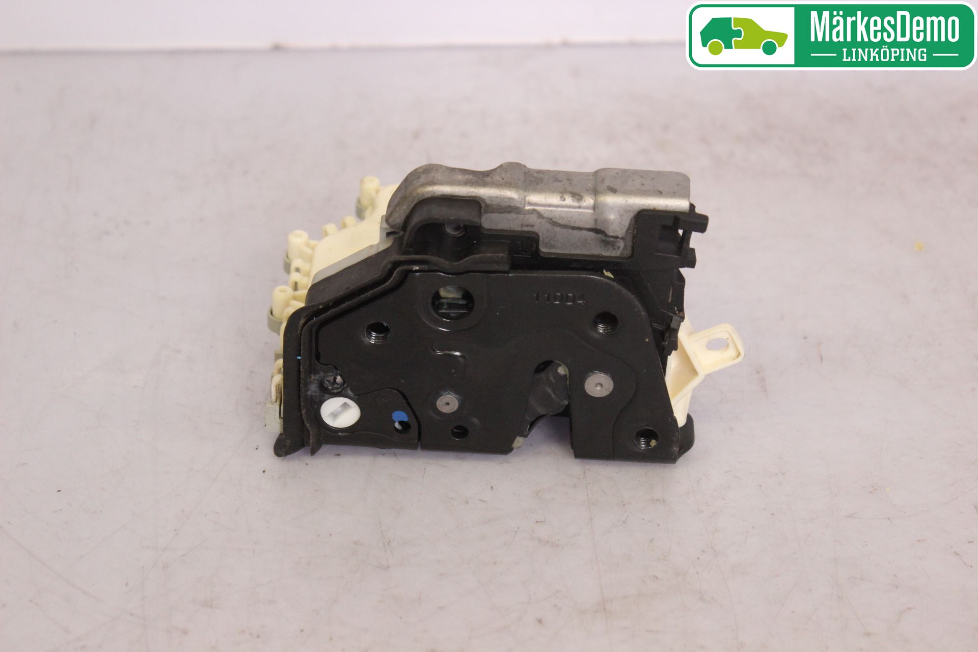 Audi Q5 09-16 Låskista-Dörrlås