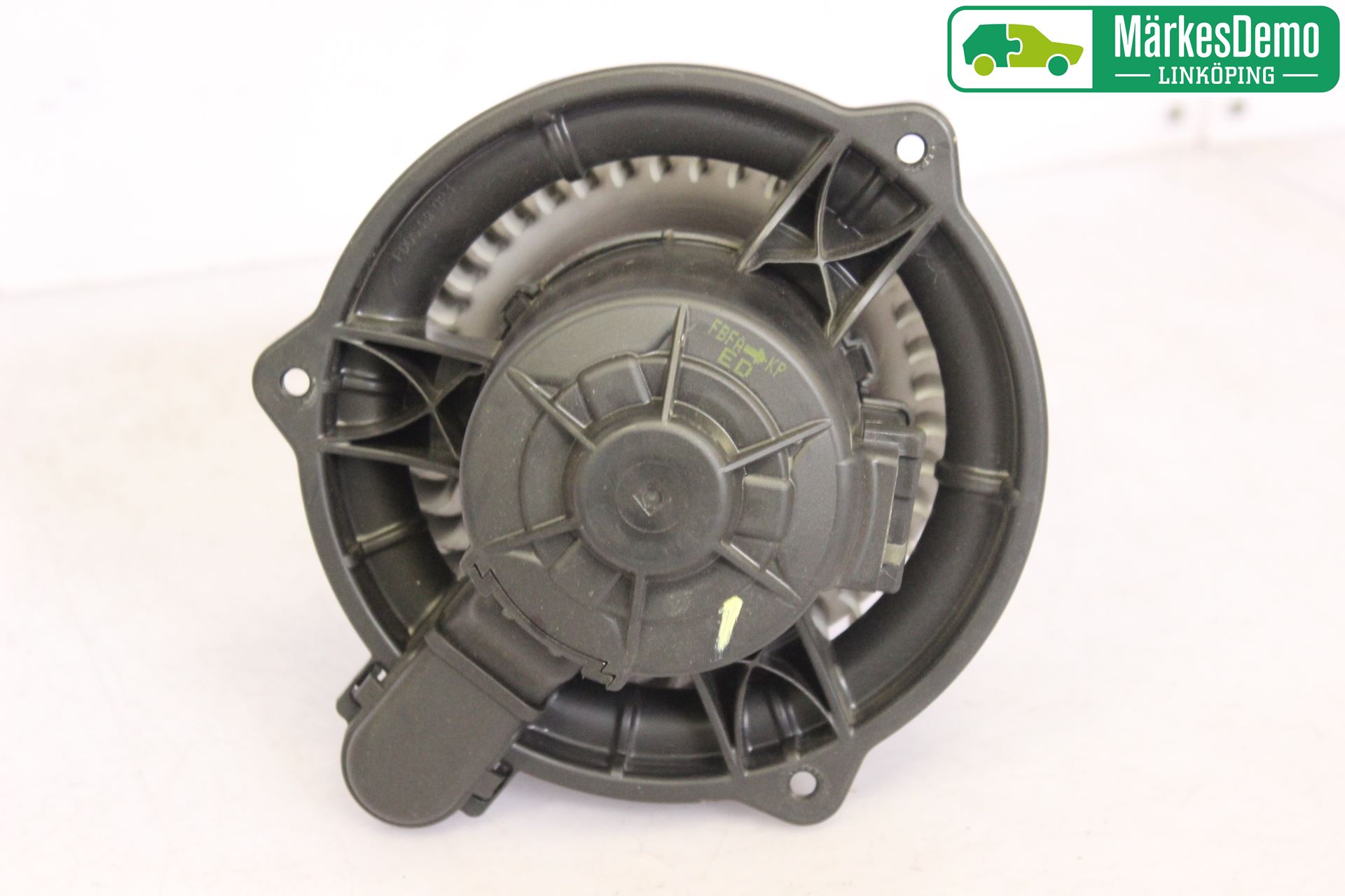 Kia CEED 06-12 Värmefläkt