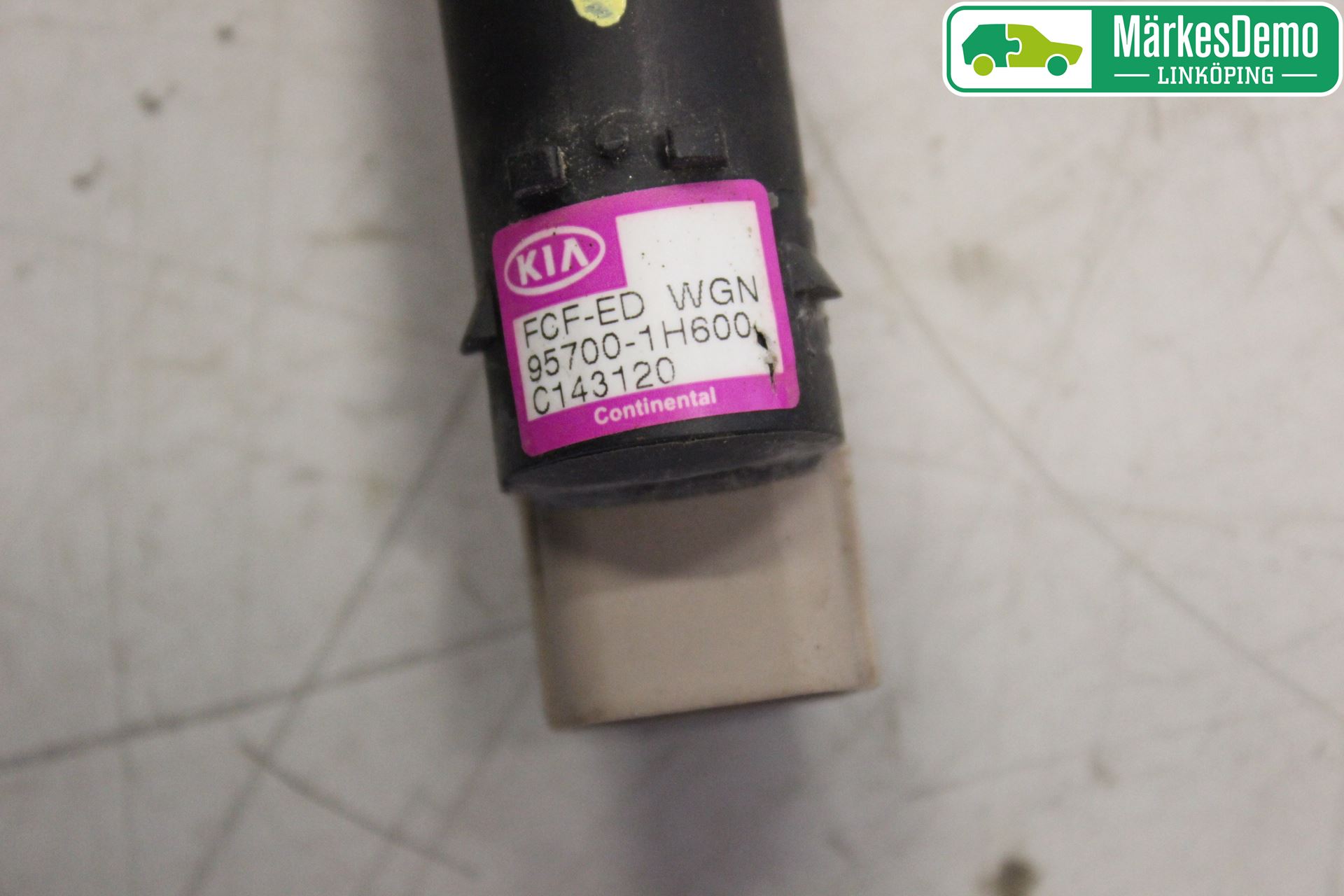 Kia CEED 06-12 Parkeringshjälp Backsensor