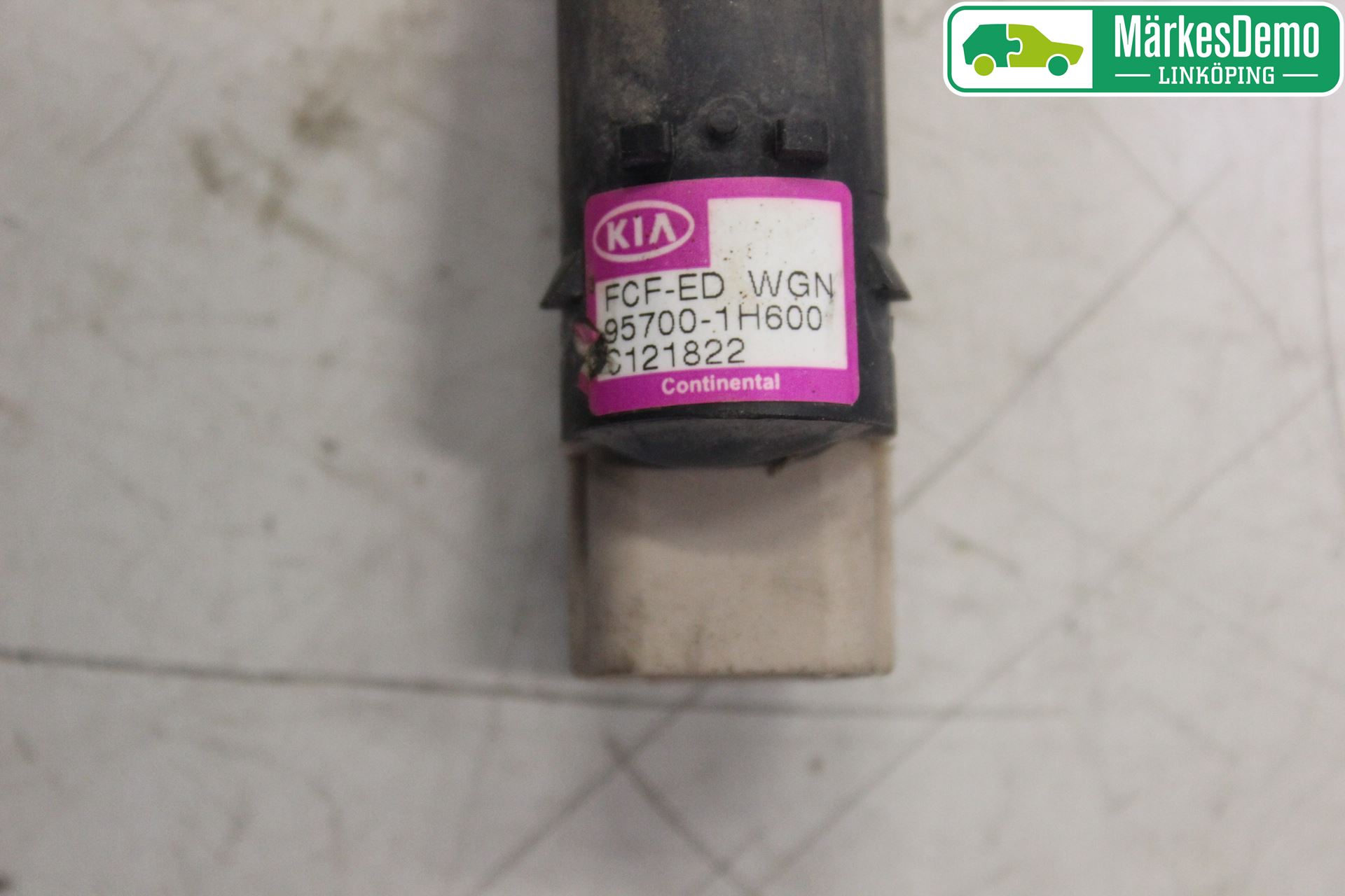 Kia CEED 06-12 Parkeringshjälp Backsensor