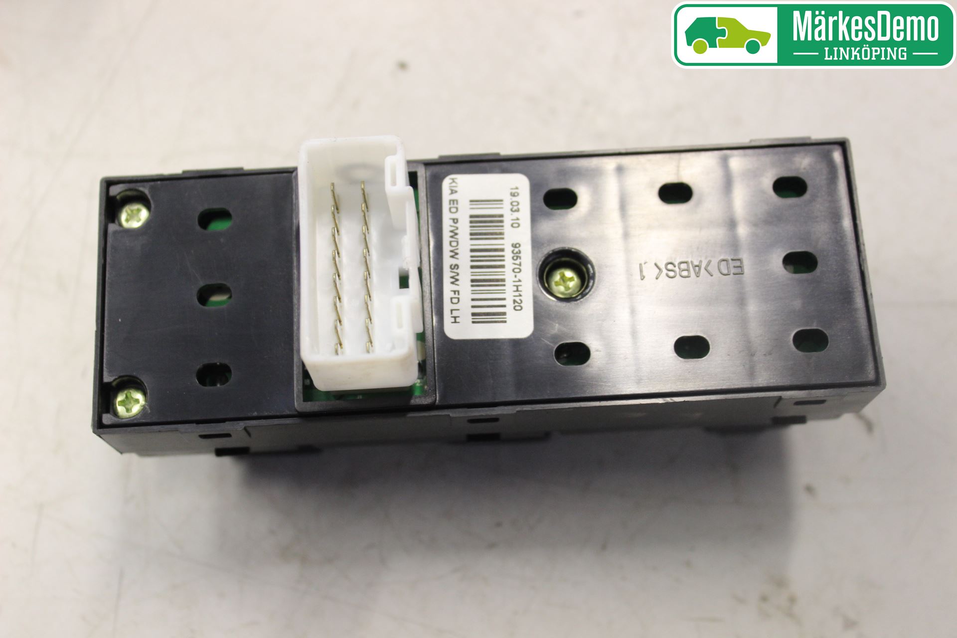 Kia CEED 06-12 Strömställare Elhiss