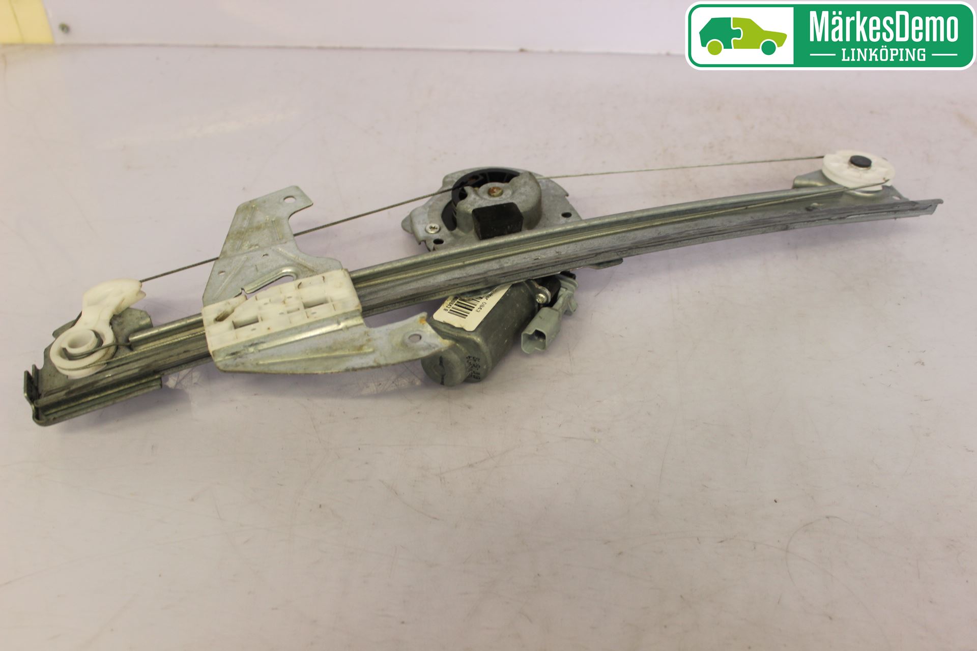 Peugeot 107 Fönsterhiss El Kompl