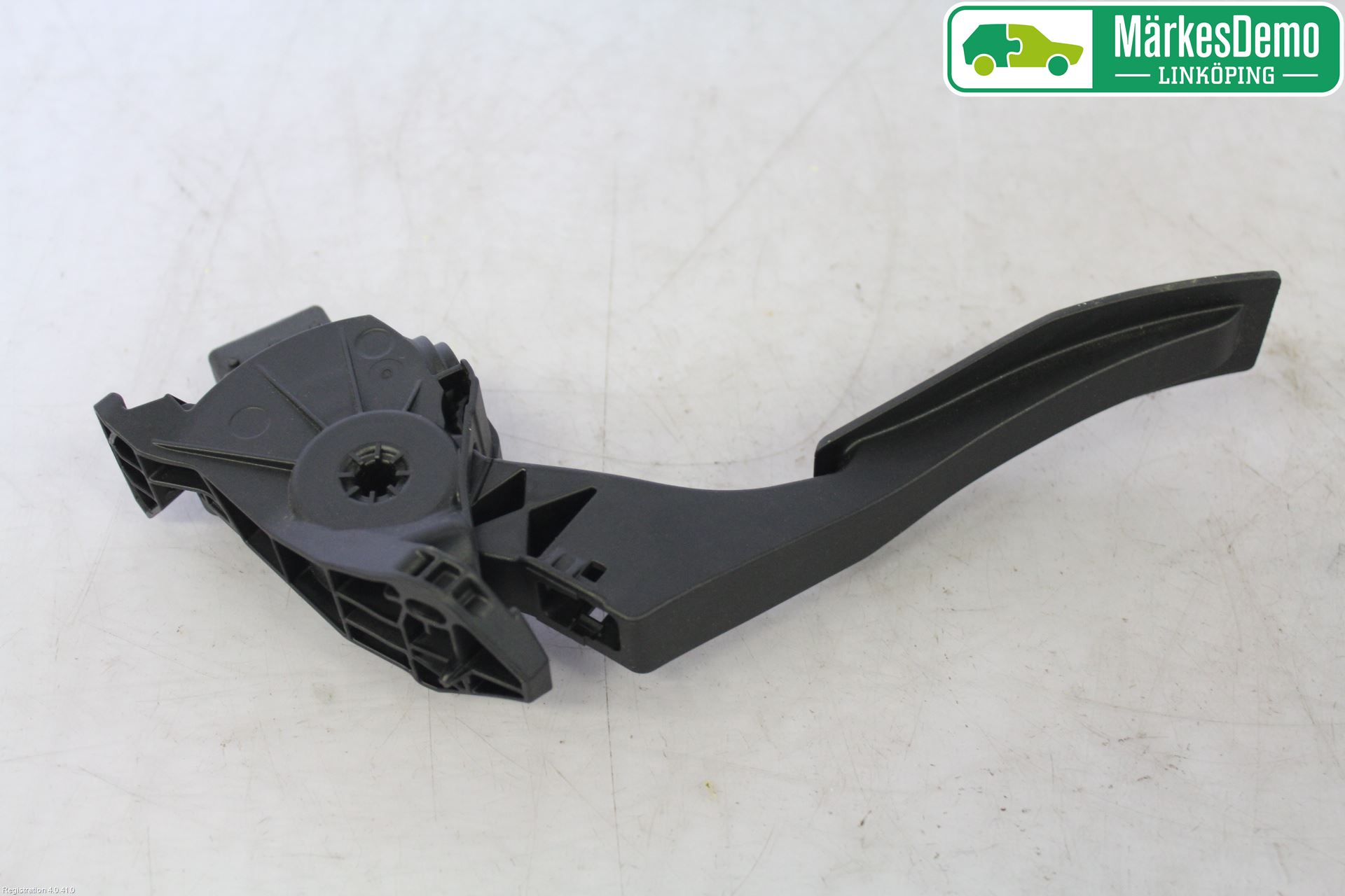 Opel ASTRA J 10-15 Gaspedal