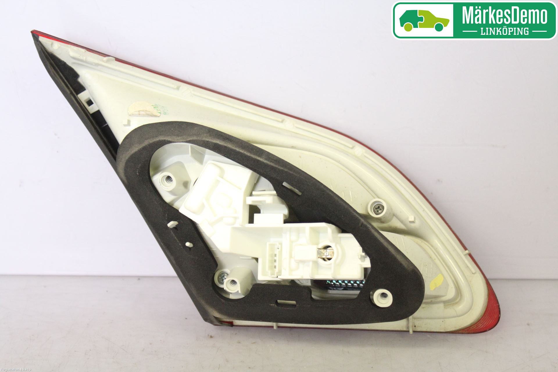 Opel ASTRA J 10-15 Bakljus Lucka Hö