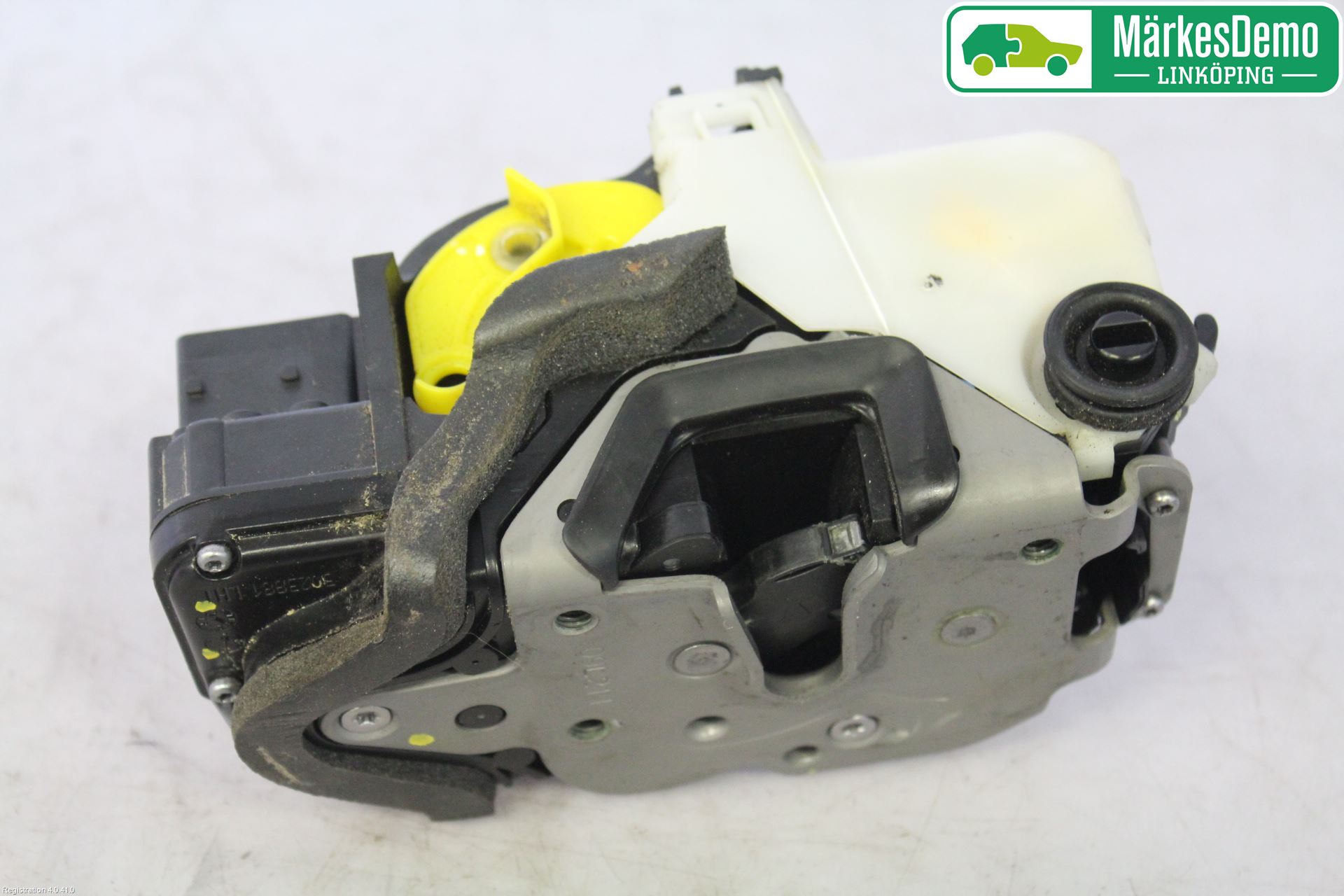 Opel ASTRA J 10-15 Låskista-Dörrlås