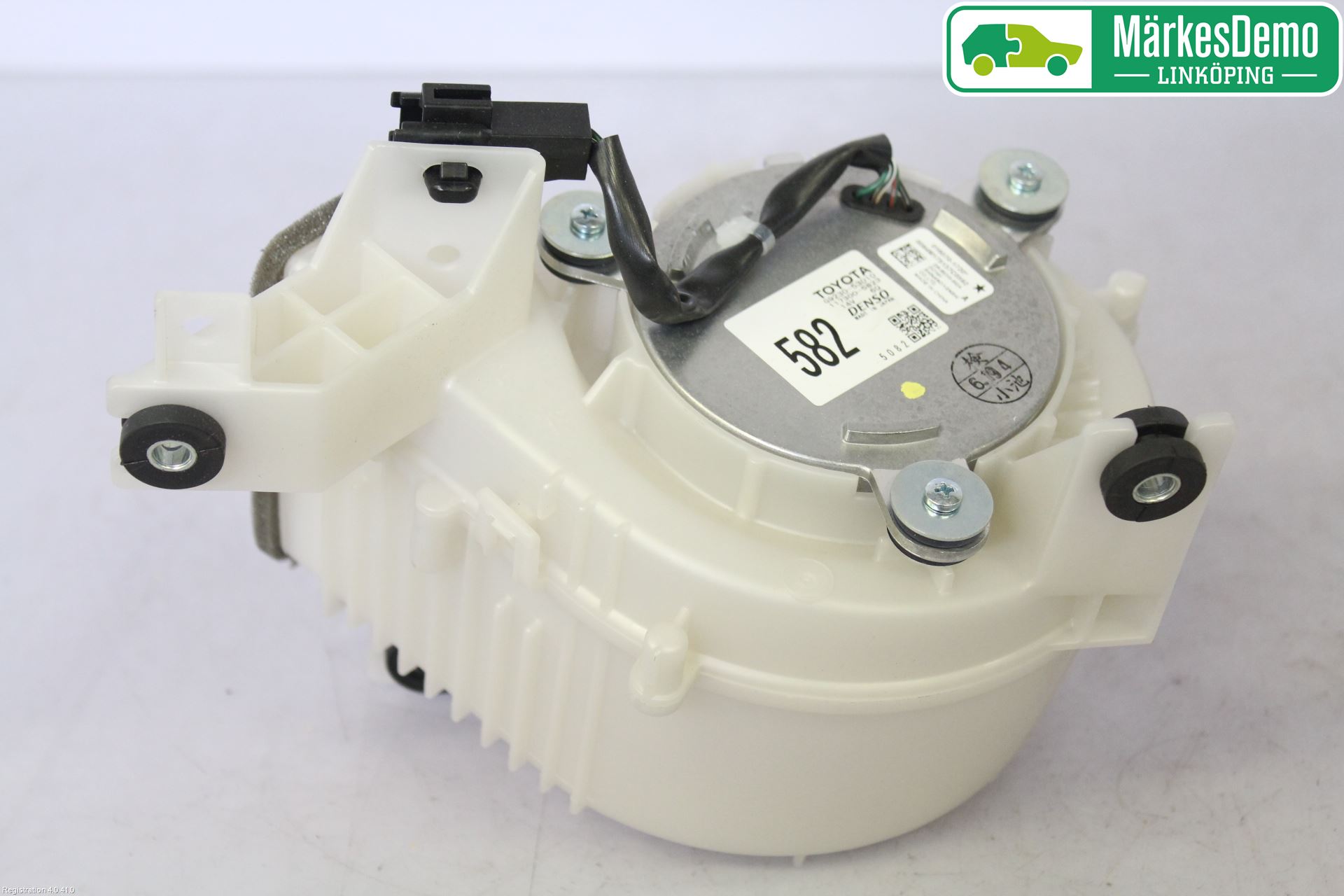 Lexus IS 250/350 14-20 Kylfläkt El