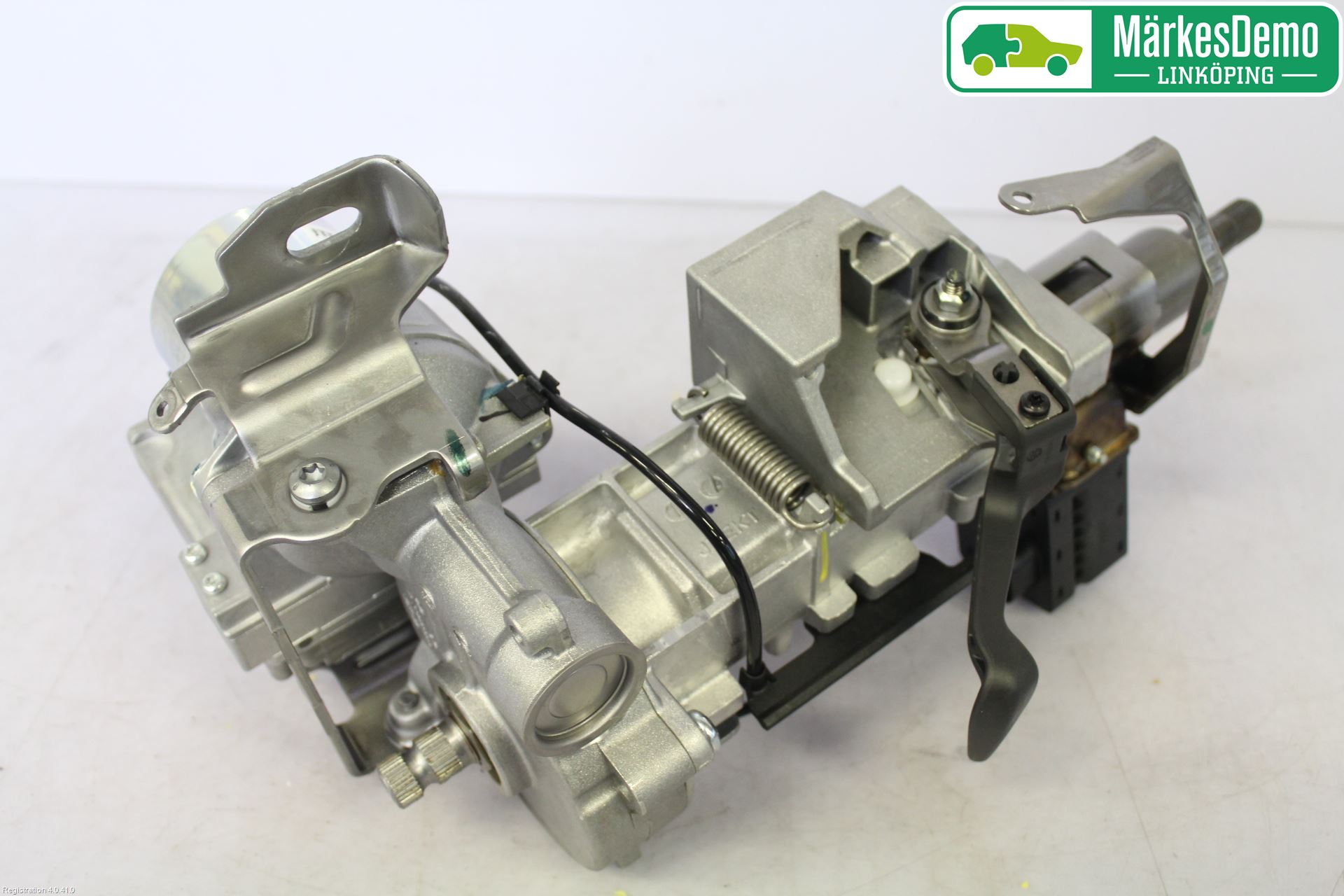 Renault CAPTUR 13-19 Rattaxelagg Med Inb Servo