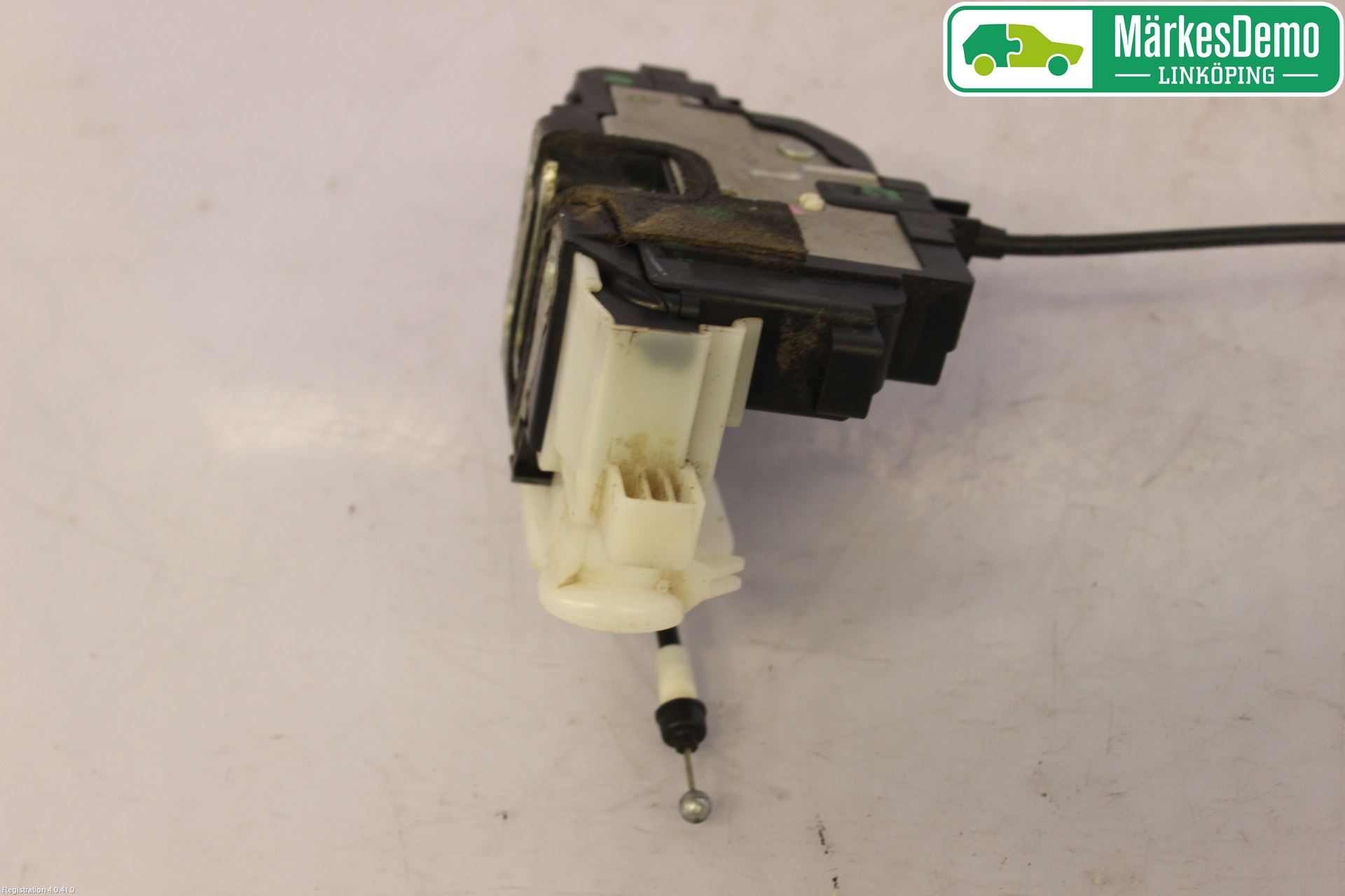 Kia CEED 06-12 Låskista-Dörrlås