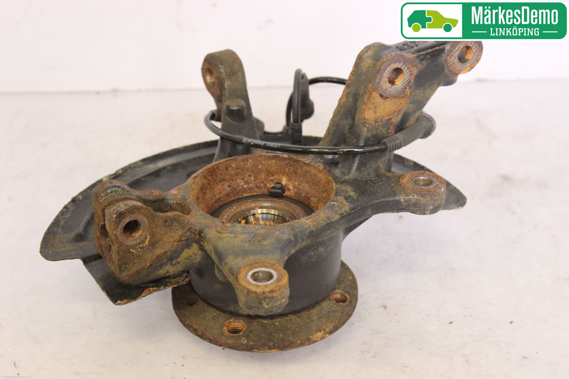 Renault CAPTUR 13-19 Styrspindel Lagerhus Vä