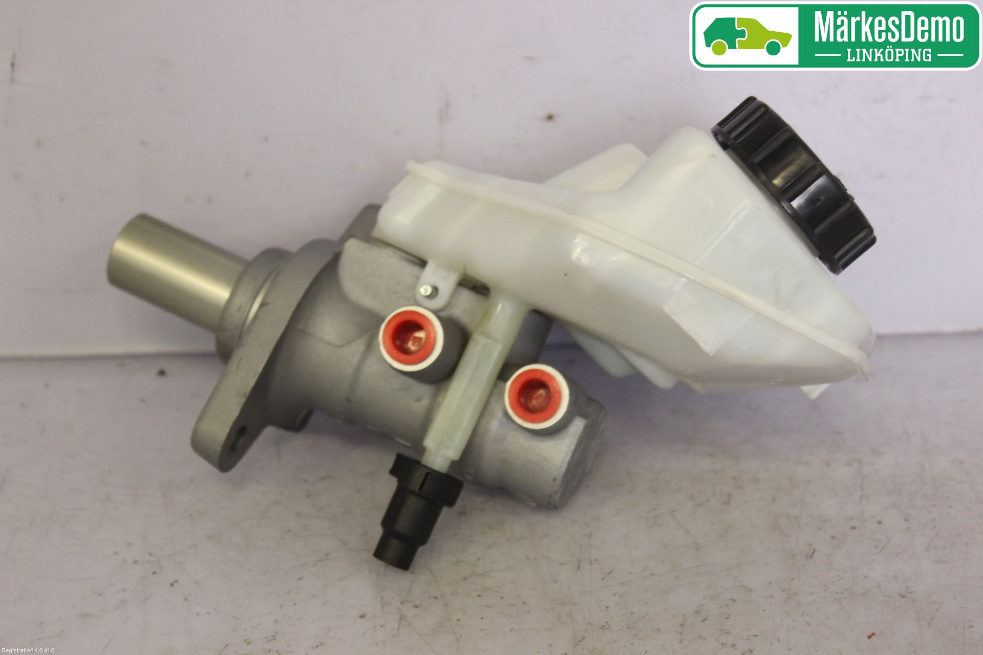 Volvo XC70 14-16 Broms Huvudcylinder