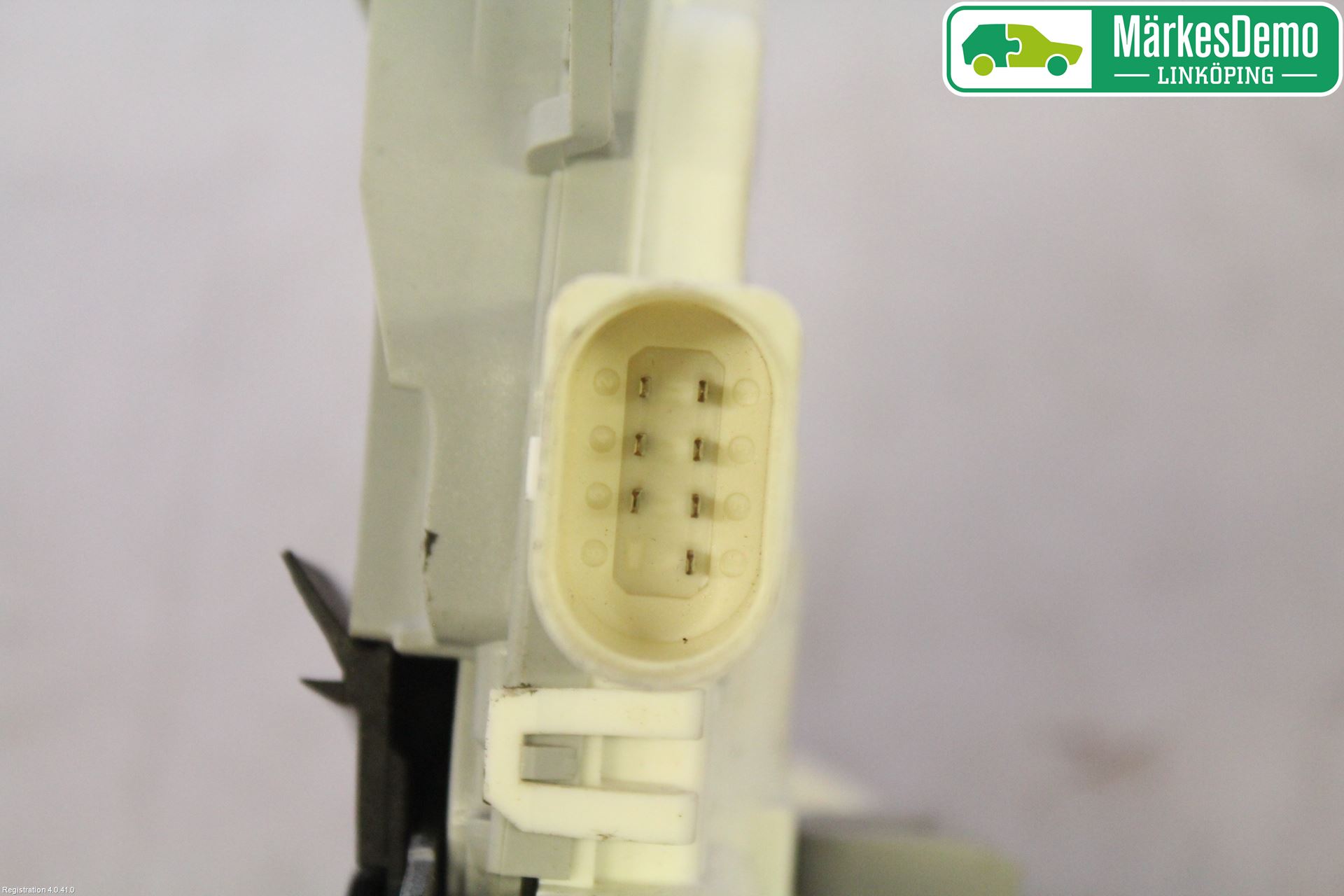 Audi A4 12-15 Låskista-Dörrlås