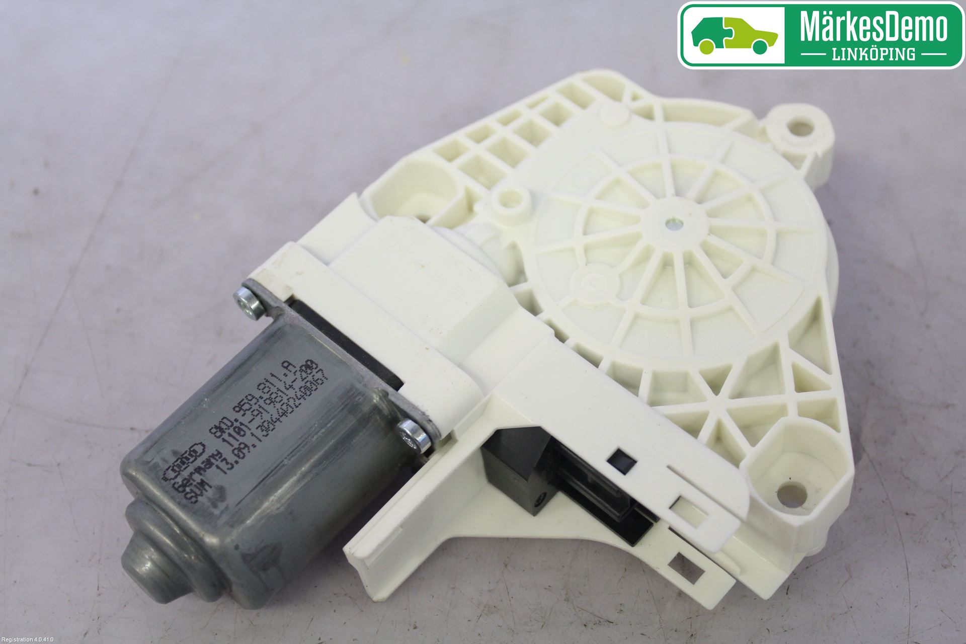 Audi A4 12-15 Fönsterhissmotor