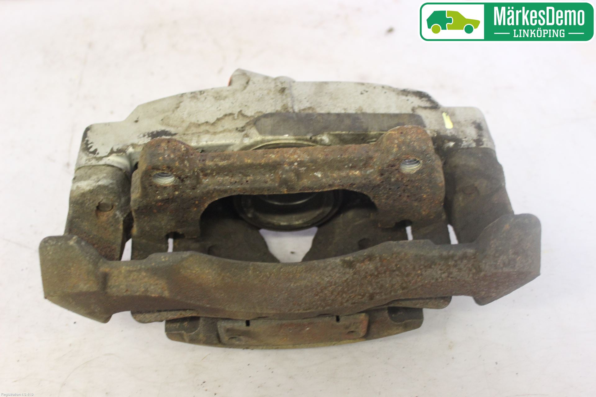 Volvo V70 14-16 Bromsok Fram Vänster