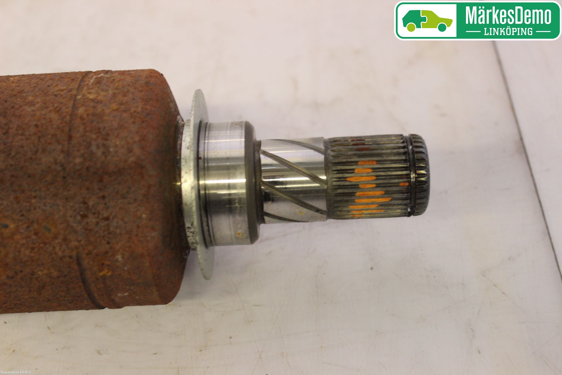 Renault CAPTUR 13-19 Drivaxel Fram Vänster