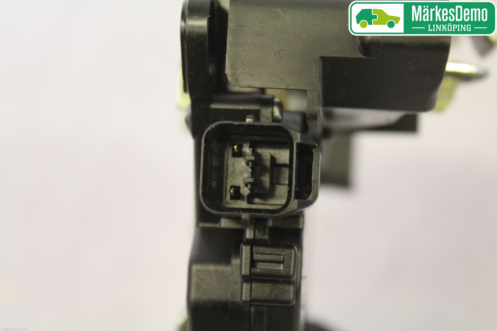 Mitsubishi COLT 09-13 Låskista-Dörrlås