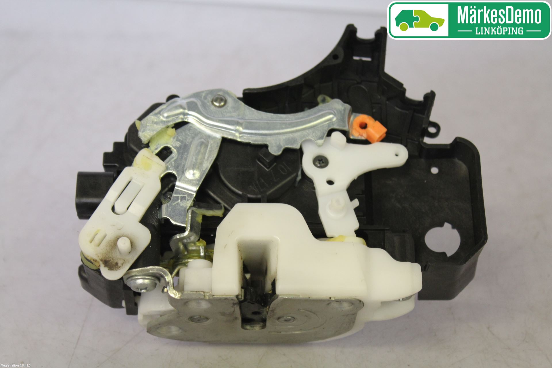 Mitsubishi COLT 09-13 Låskista-Dörrlås