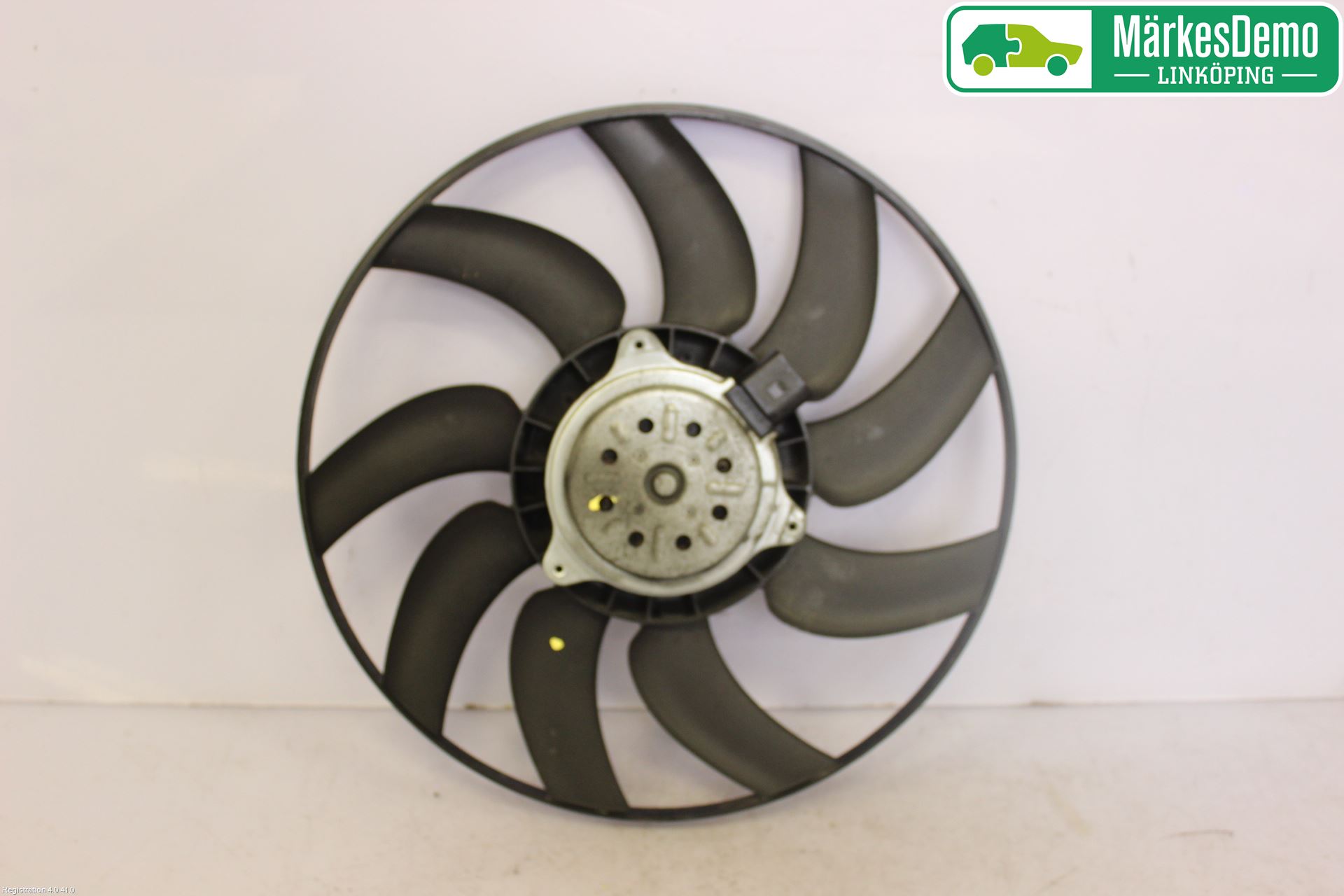 Audi A4 12-15 Kylfläkt El