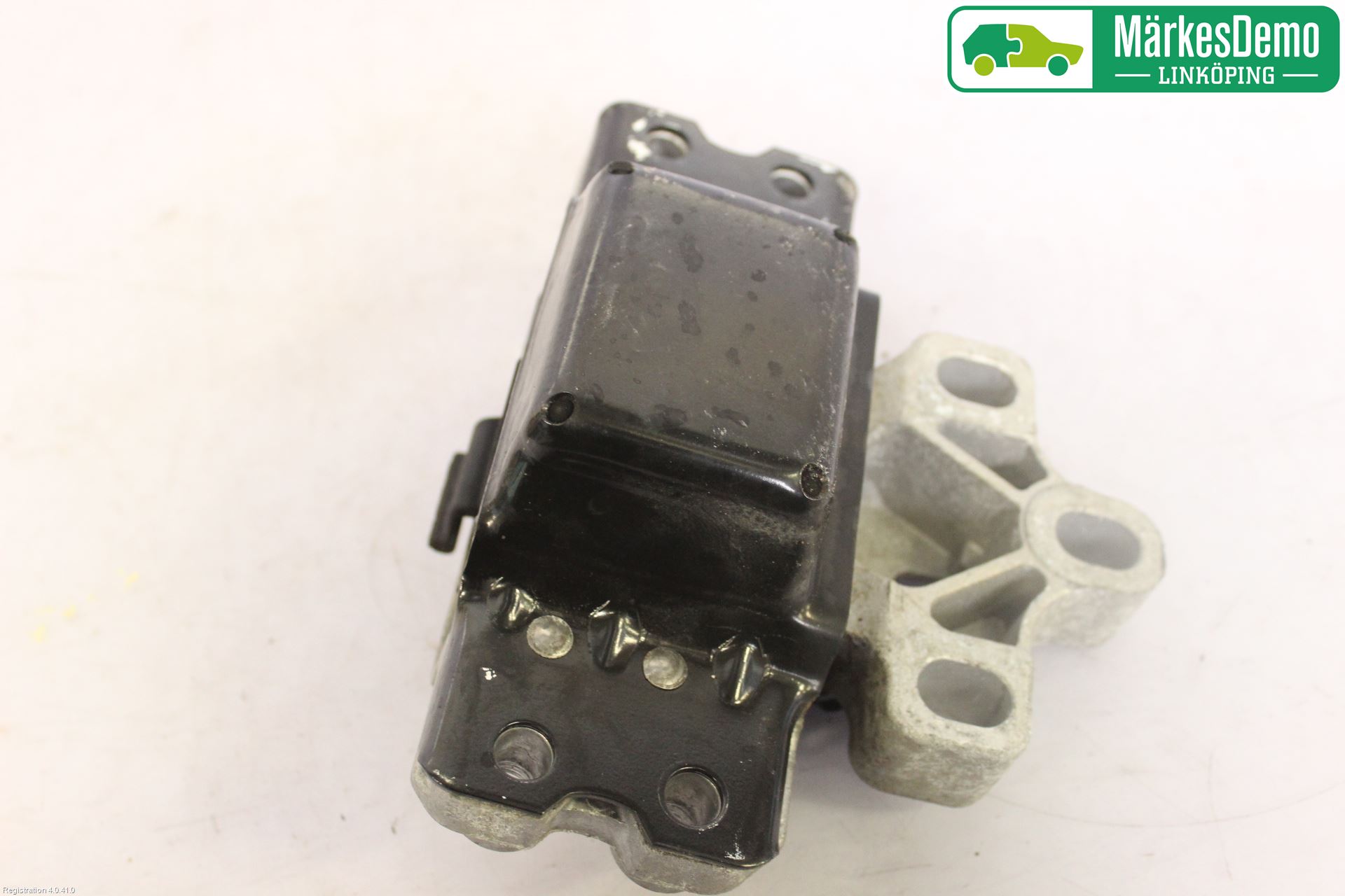 Volkswagen VW PASSAT 11-14 Växellådsfäste