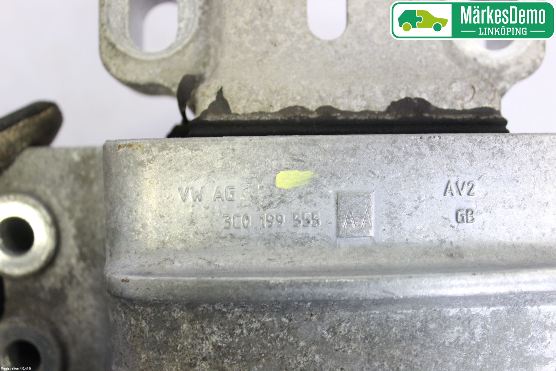 Volkswagen VW PASSAT 11-14 Växellådsfäste