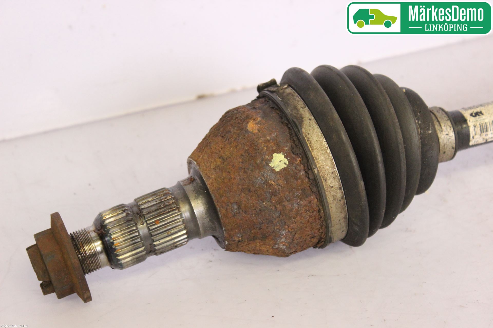 Opel VECTRA C 06-08 Drivaxel Fram Vänster