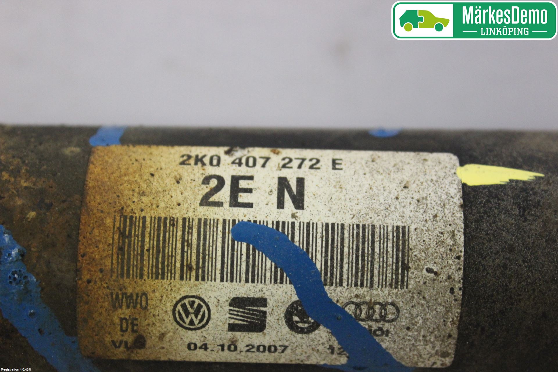 Volkswagen VW CADDY      04-10 Drivaxel Fram Höger