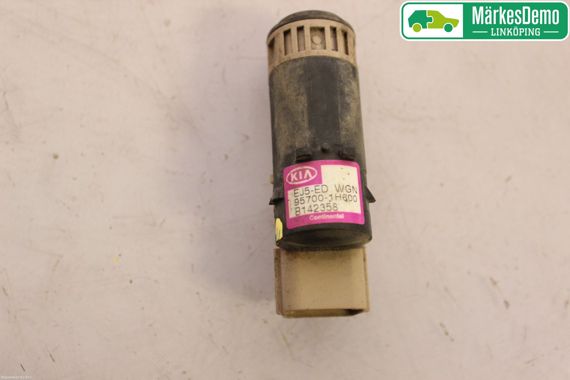 Kia CEED 06-12 Parkeringshjälp Backsensor