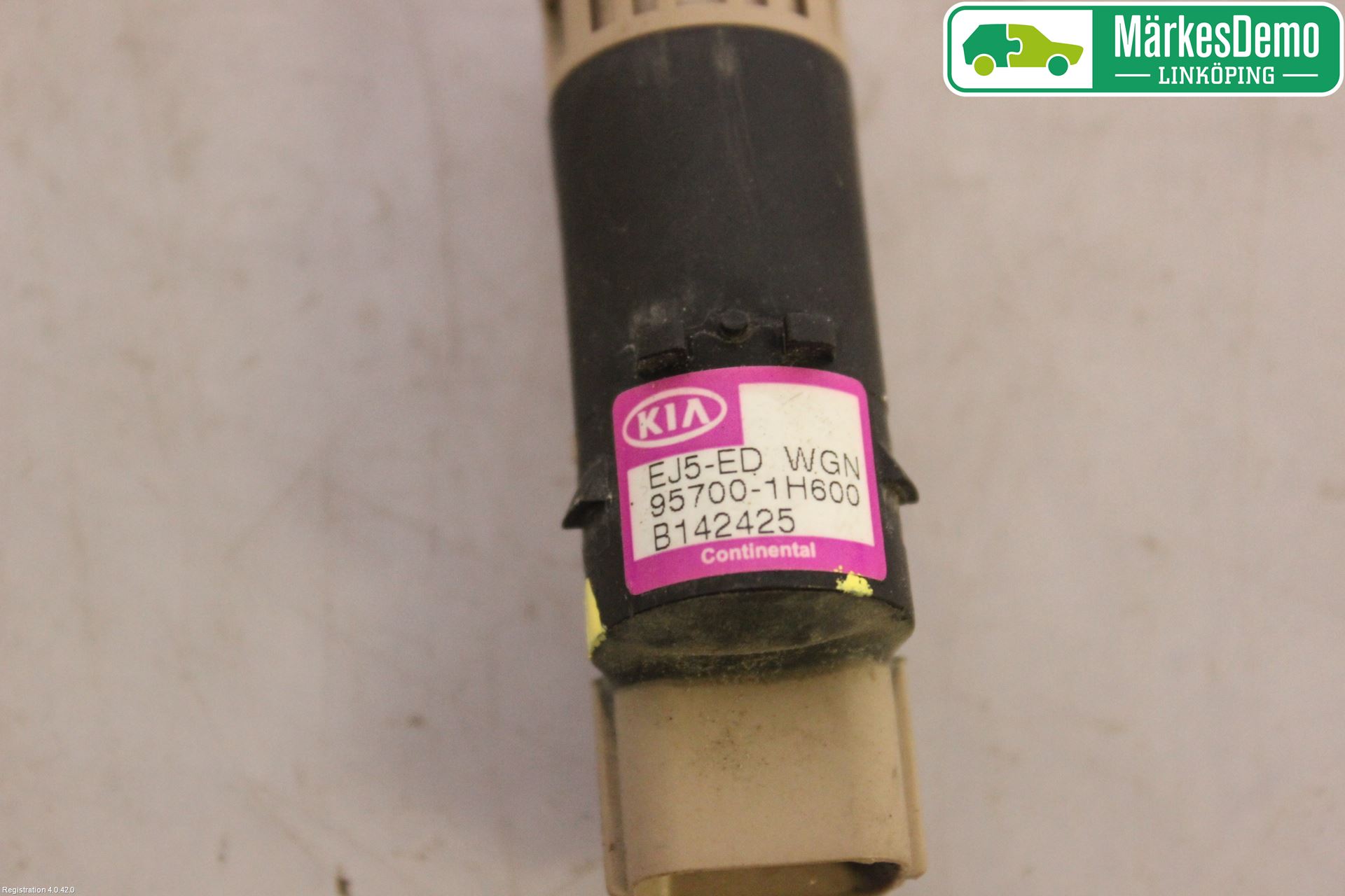Kia CEED 06-12 Parkeringshjälp Backsensor