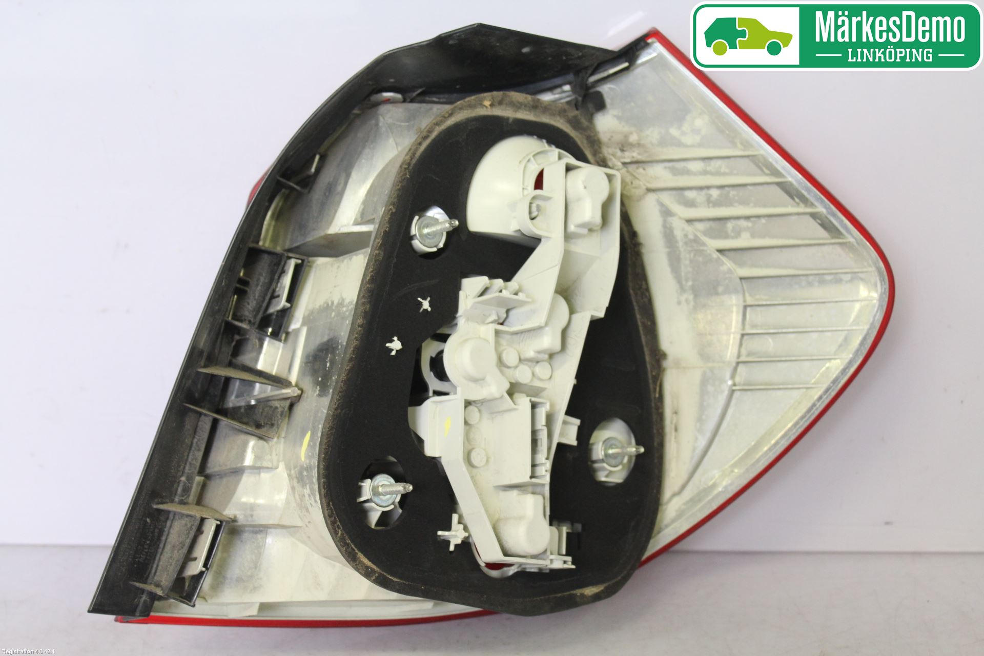 BMW 1 E87/81 5D/3D 03-11 Bakljus Vänster