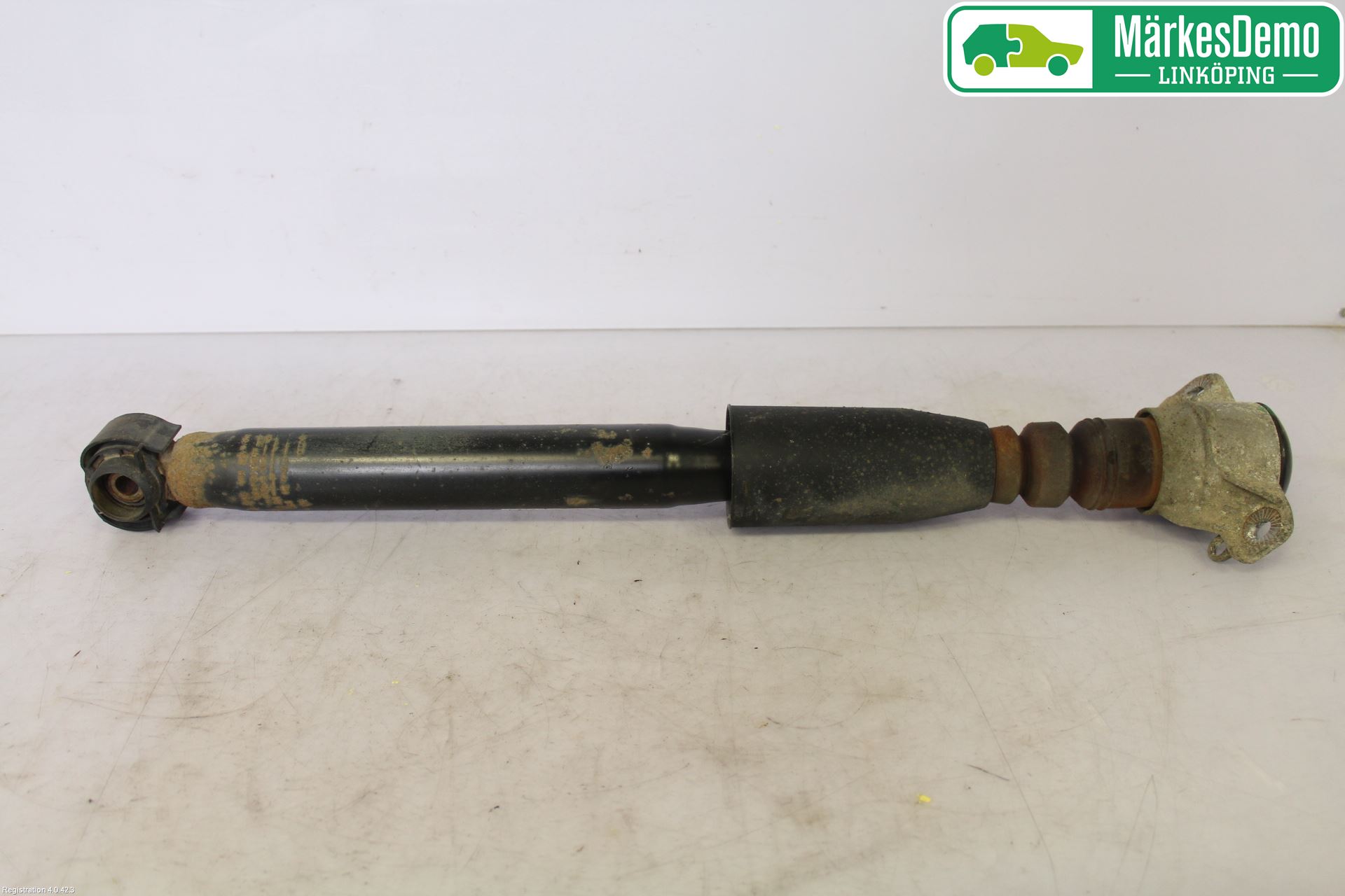 Audi Q5 09-16 Stötdämpare Bak