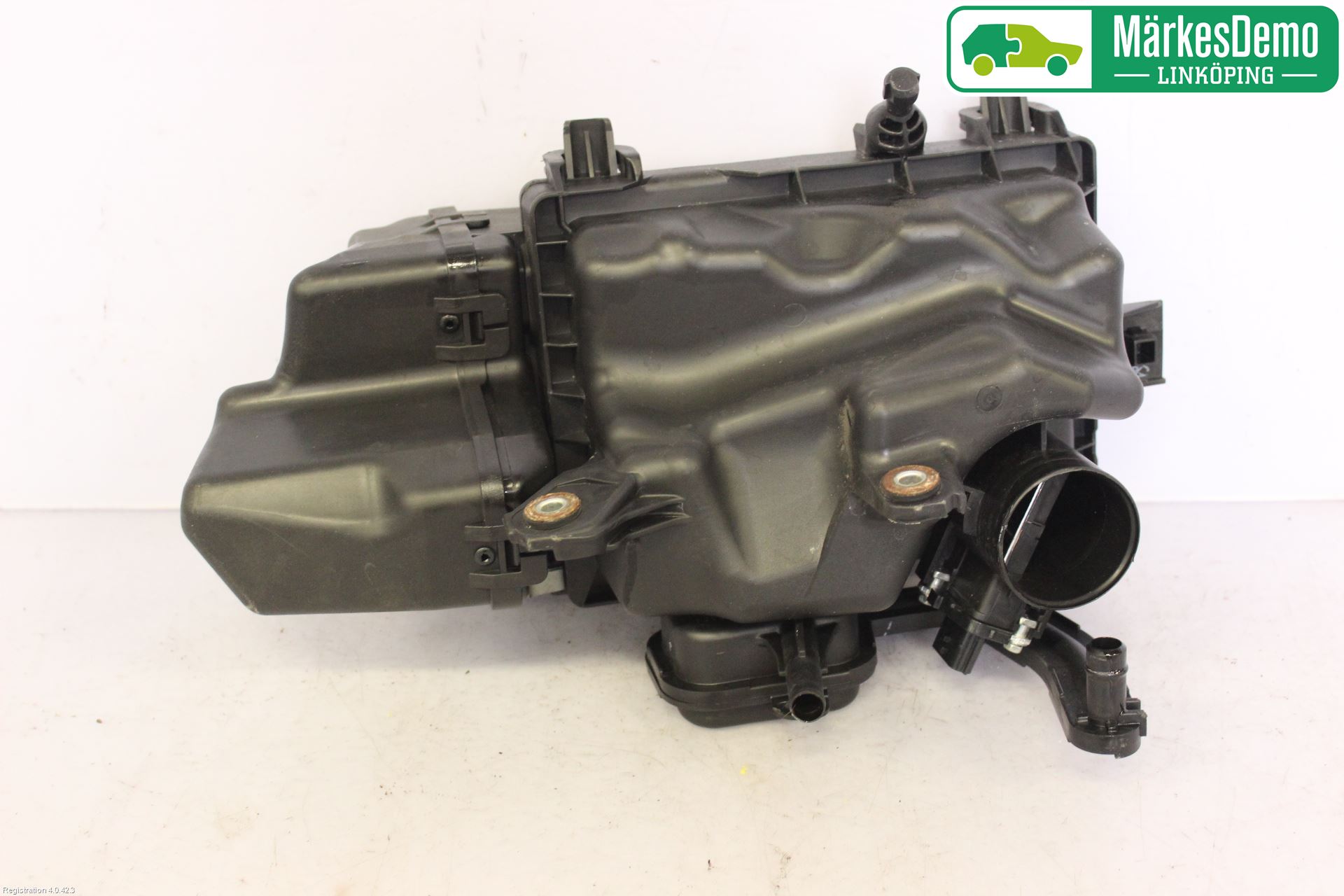 Nissan MICRA 11-16 Luftrenare