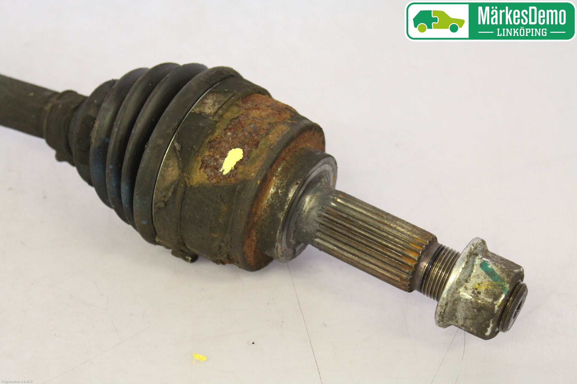 Nissan MICRA 11-16 Drivaxel Fram Höger