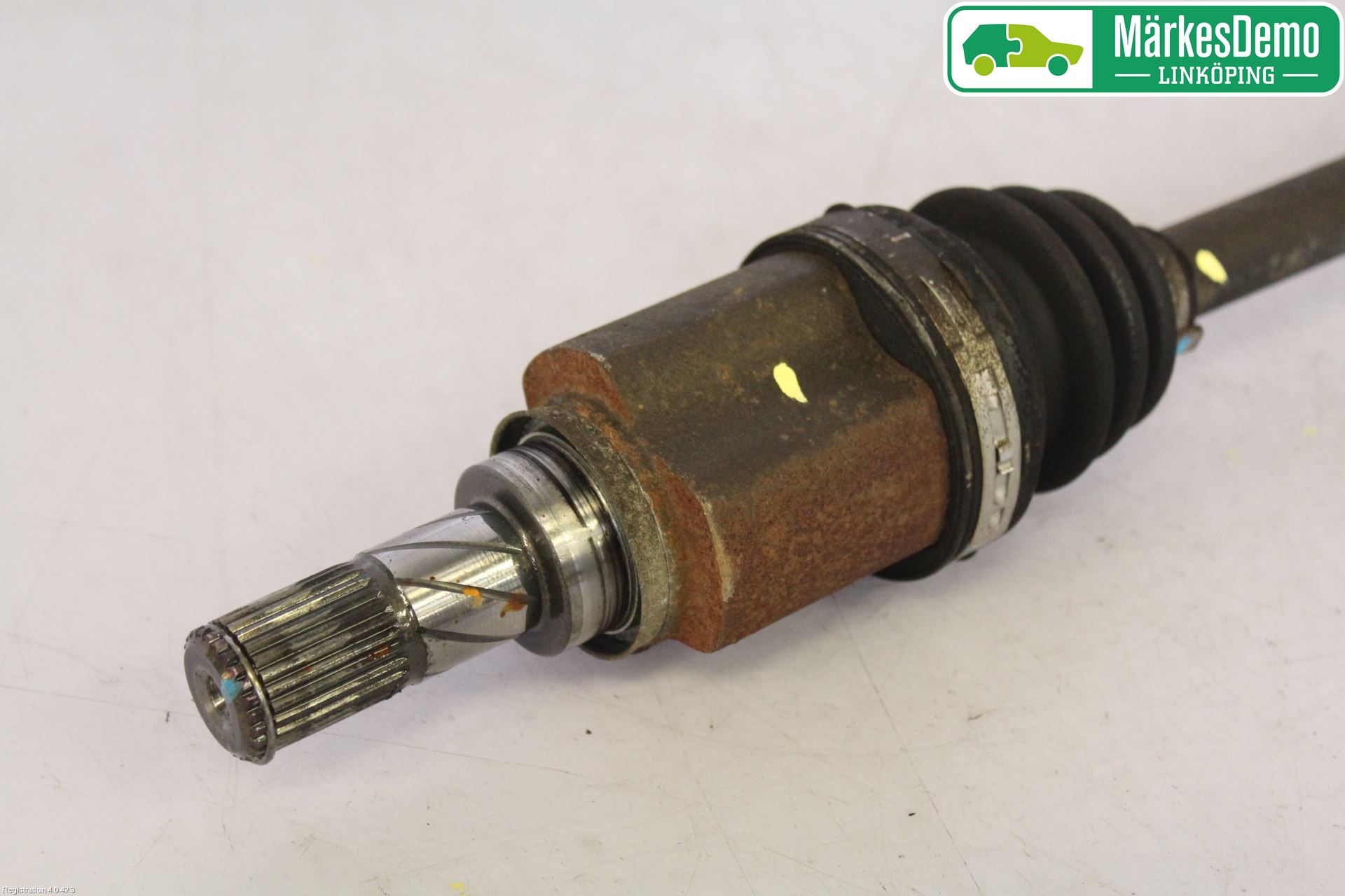 Nissan MICRA 11-16 Drivaxel Fram Höger