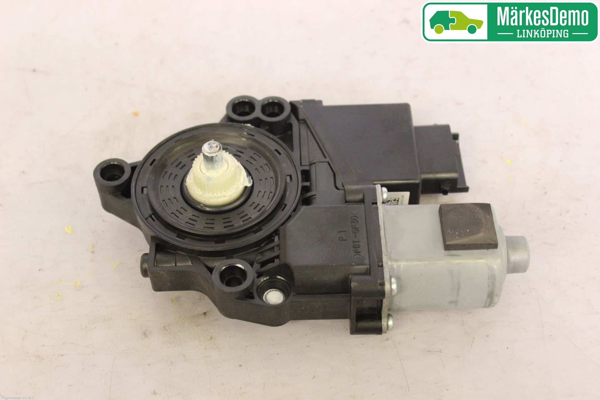 Kia CEED 12-18 Fönsterhissmotor