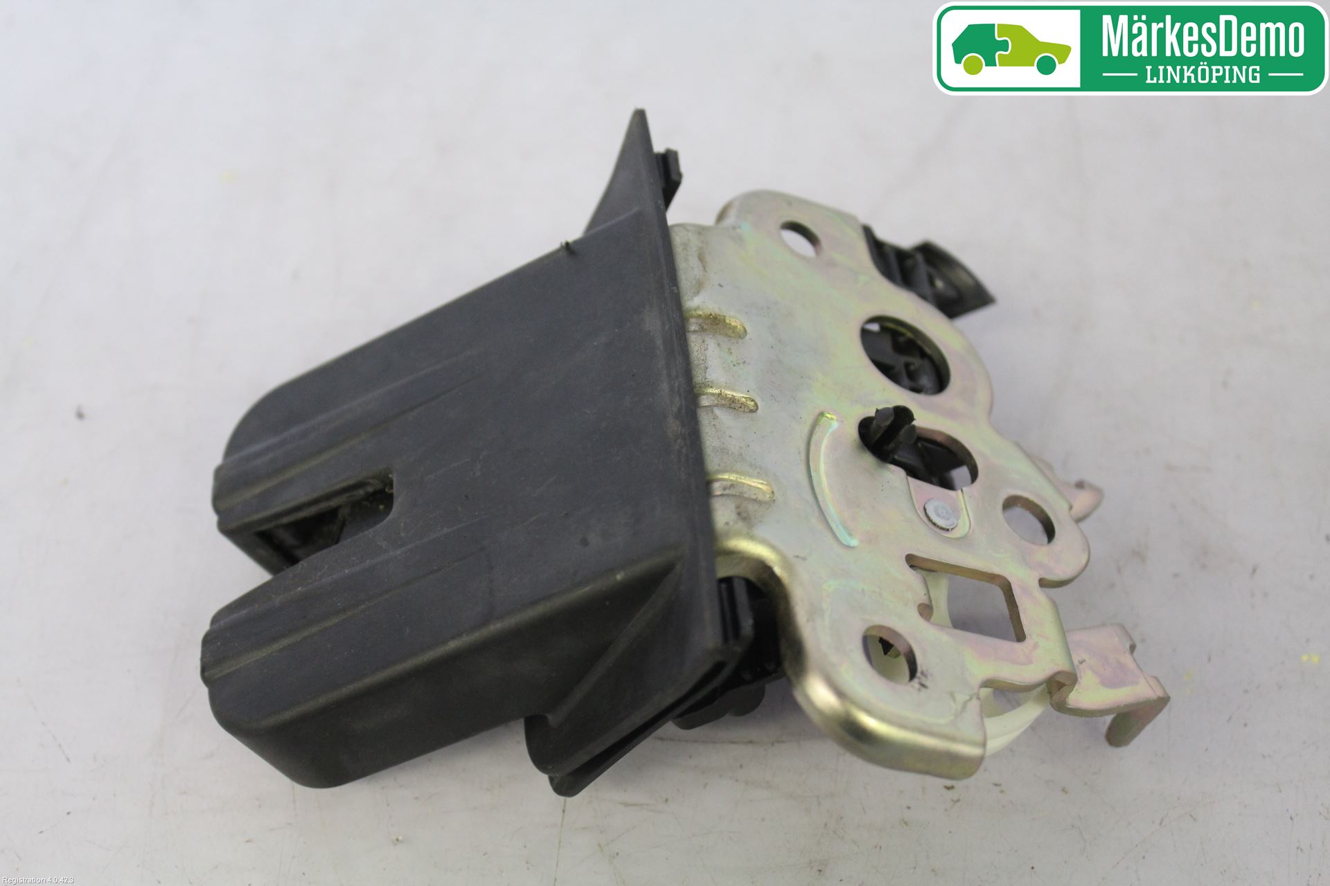 Audi Q5 09-16 Låskista Baklucka