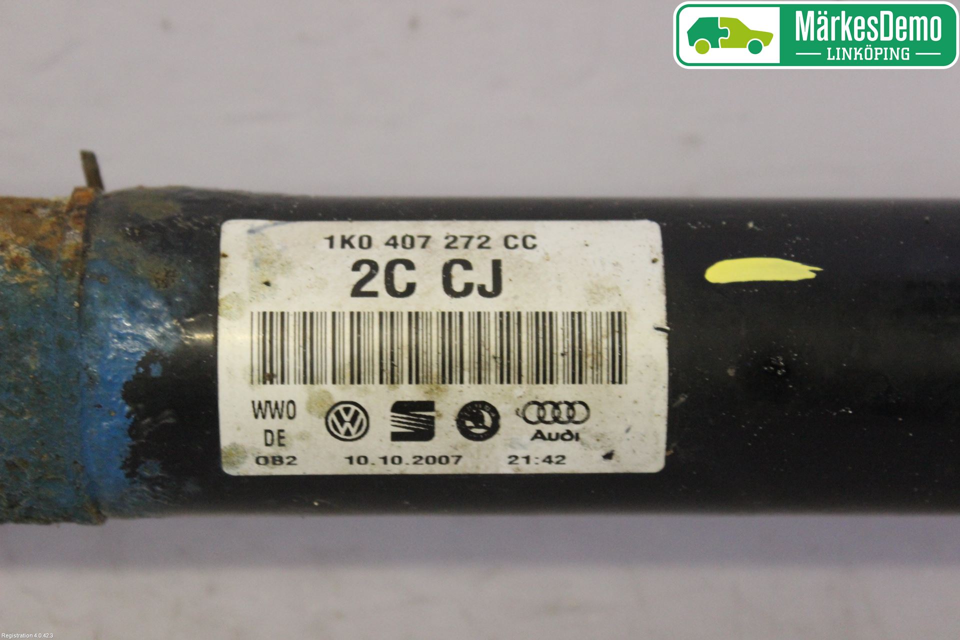 Volkswagen VW GOLF V 04-09 Drivaxel Fram Höger