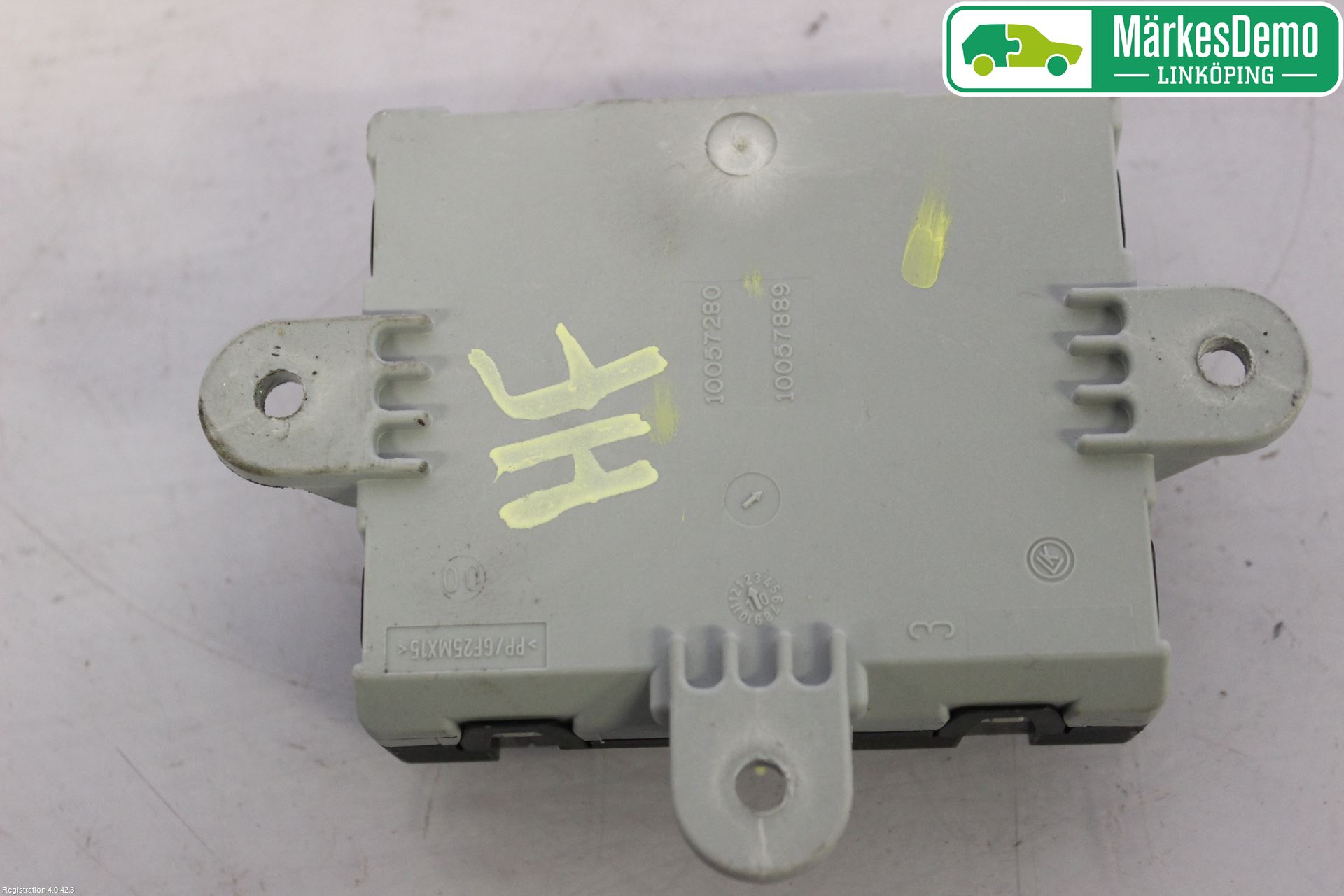 Volvo V70 08-13 Styrenhet Dörr