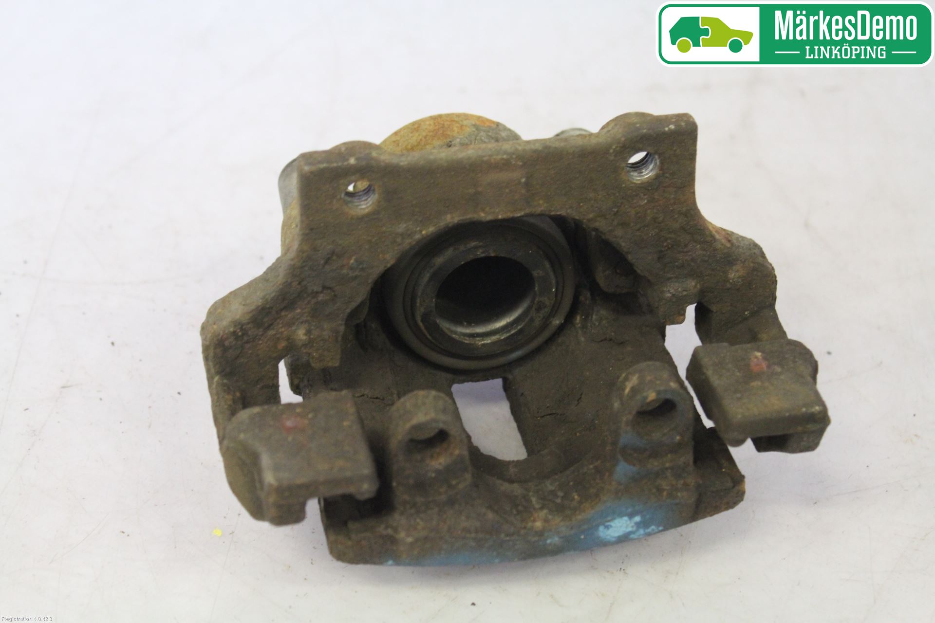 BMW 3 E90/91 SED/TOU 05-12 Bromsok Bak Höger