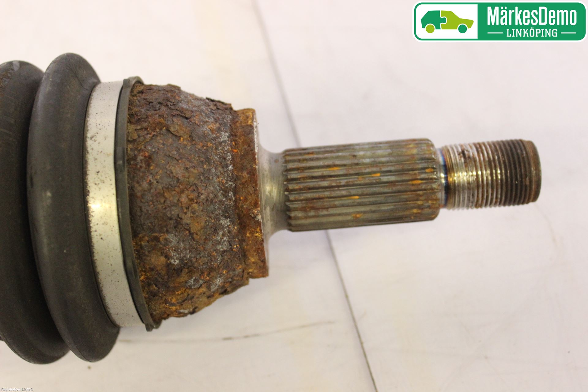 Ford FIESTA     06-08 Drivaxel Fram Vänster