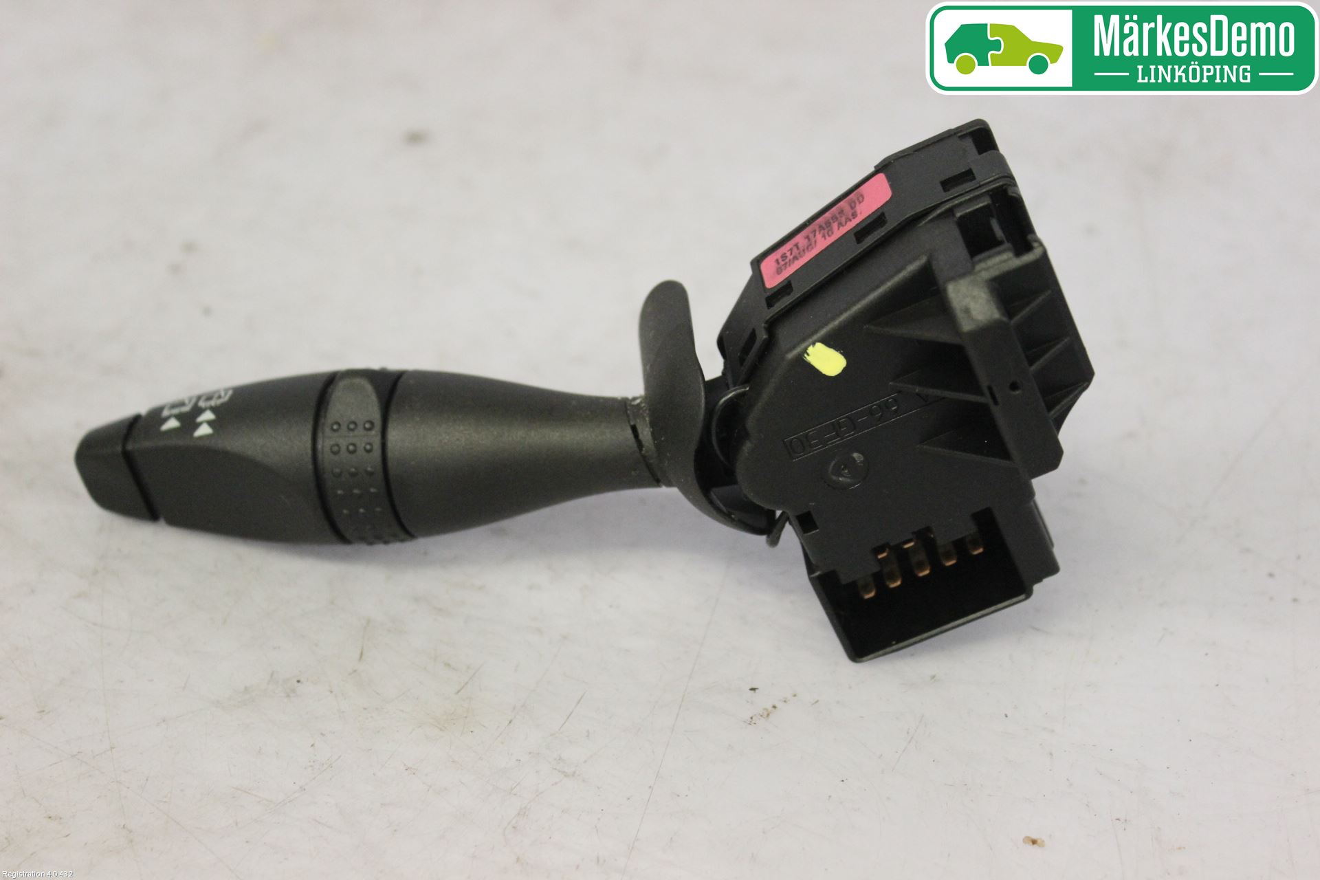 Ford FIESTA     06-08 Spak Torkar-Spolomk