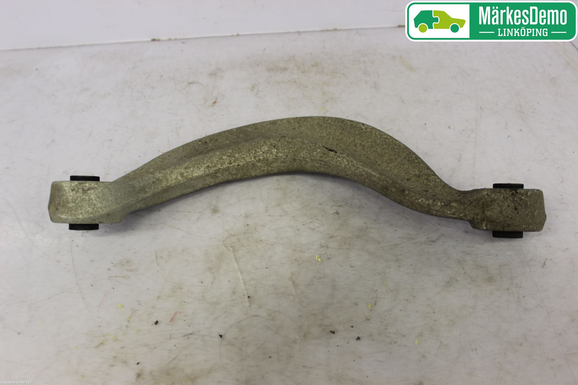 Audi A5 07-16 Bärarm Bak Övre Vänster