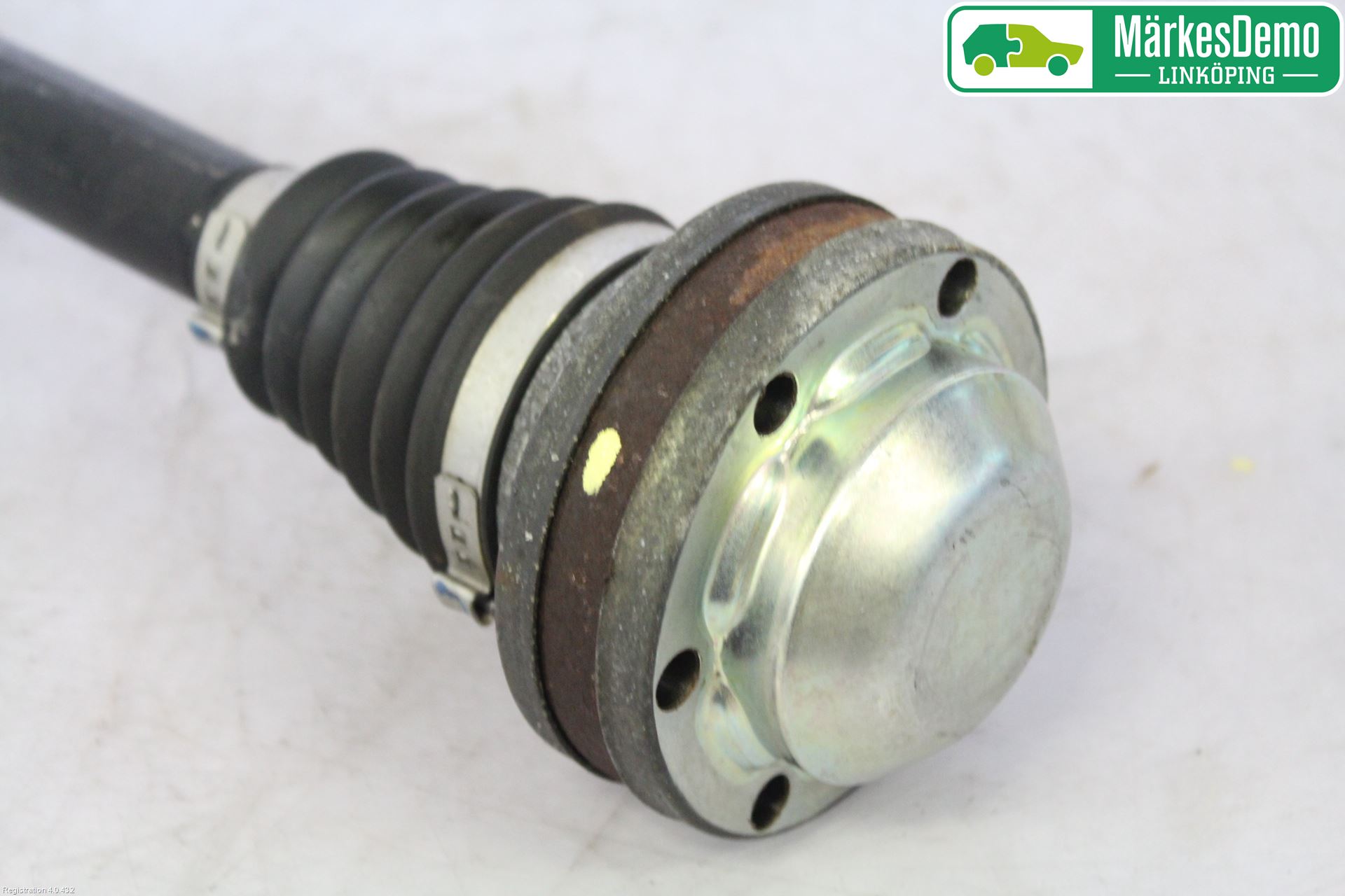 Audi Q5 09-16 Drivaxel Bak Höger