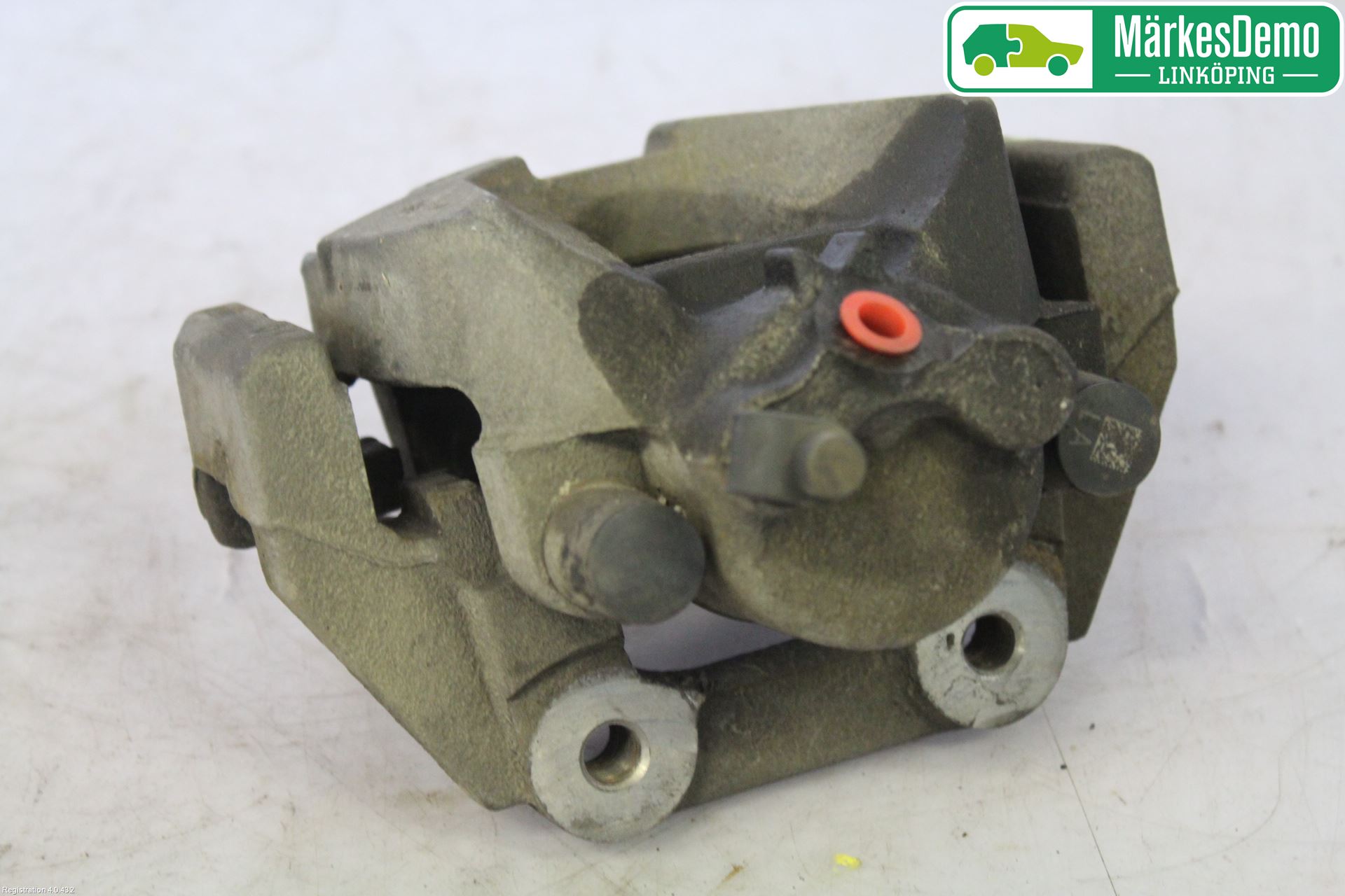 BMW 5 F10/F11/F18 09-17 Bromsok Bak Höger